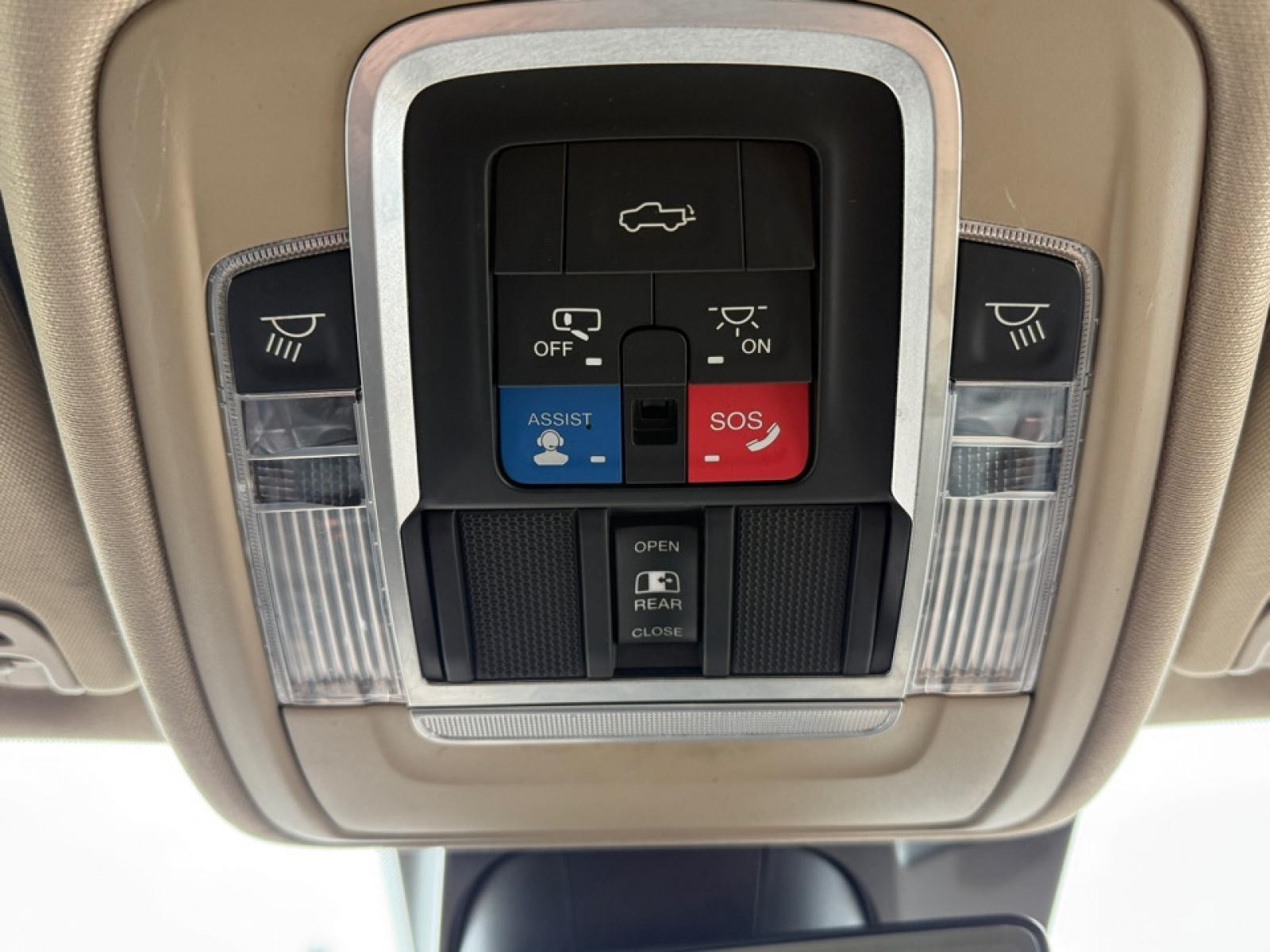 2019 Ram 1500 Laramie Longhorn, 39216, Photo