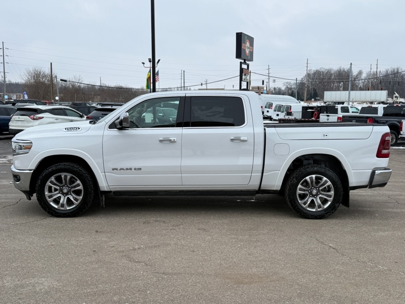 2019 Ram 1500 Laramie Longhorn, 39216, Photo