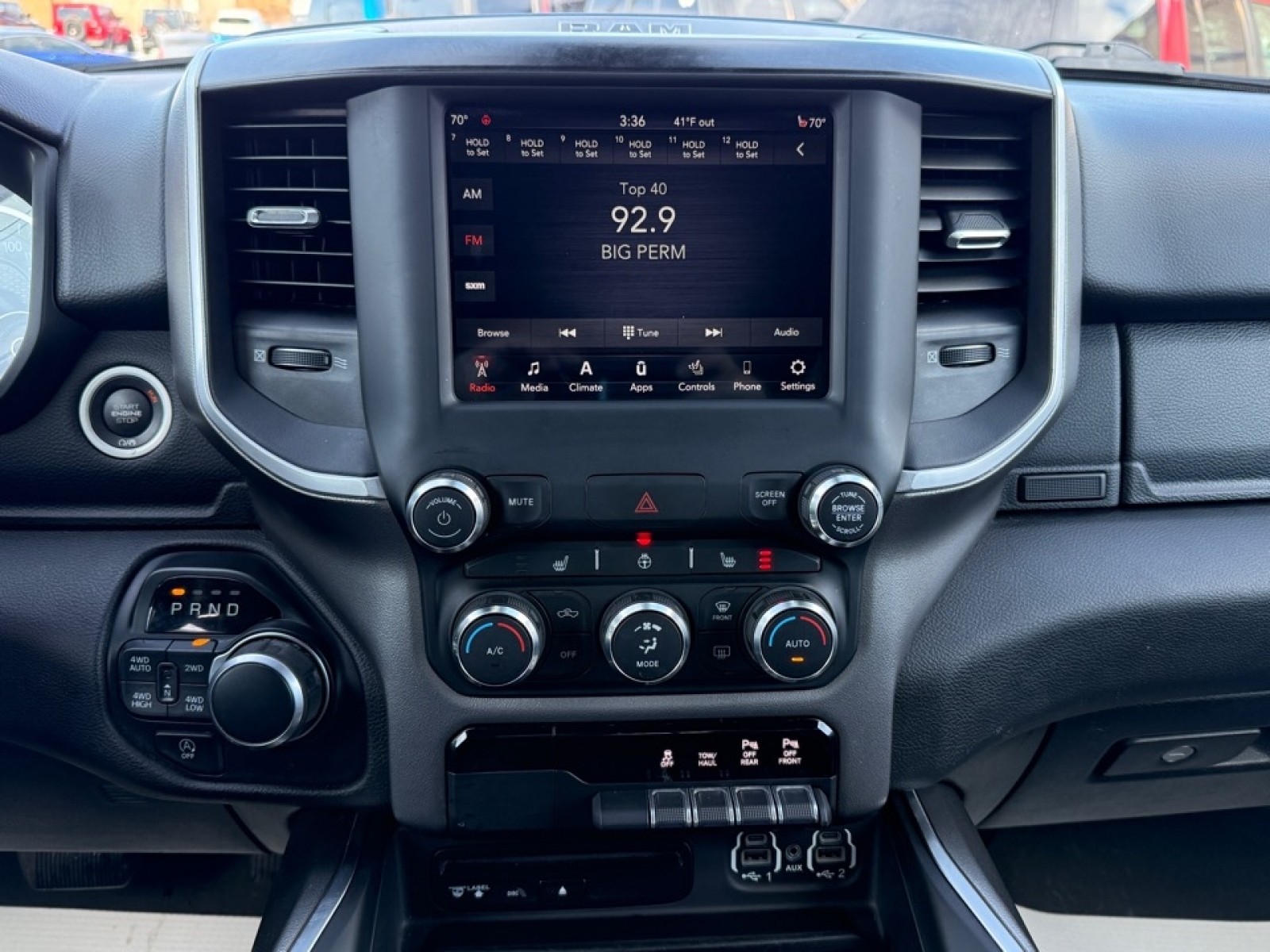 2019 Ram 1500 Big Horn/Lone Star Crew Cab 4x4 5'7