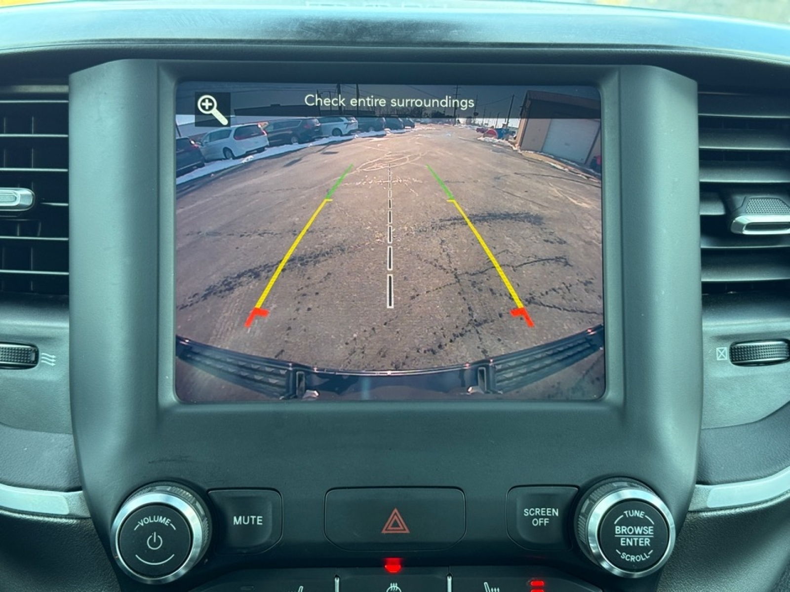 2019 Ram 1500 Big Horn/Lone Star Crew Cab 4x4 5'7