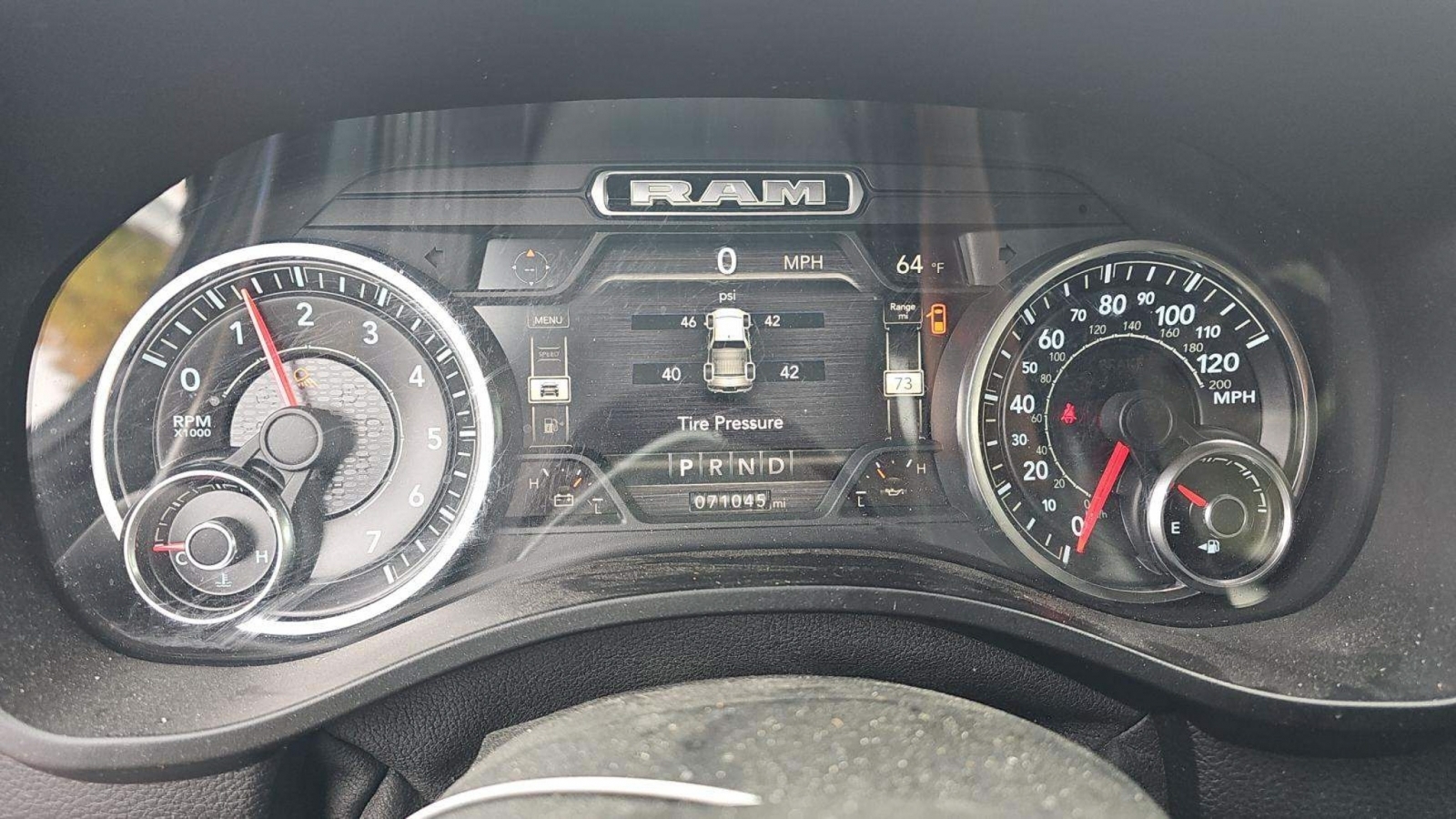 2019 Ram 1500 Big Horn/Lone Star Crew Cab 4x4 5'7