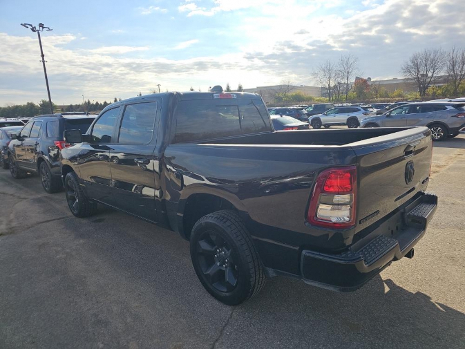 2019 Ram 1500 Big Horn/Lone Star Crew Cab 4x4 5'7