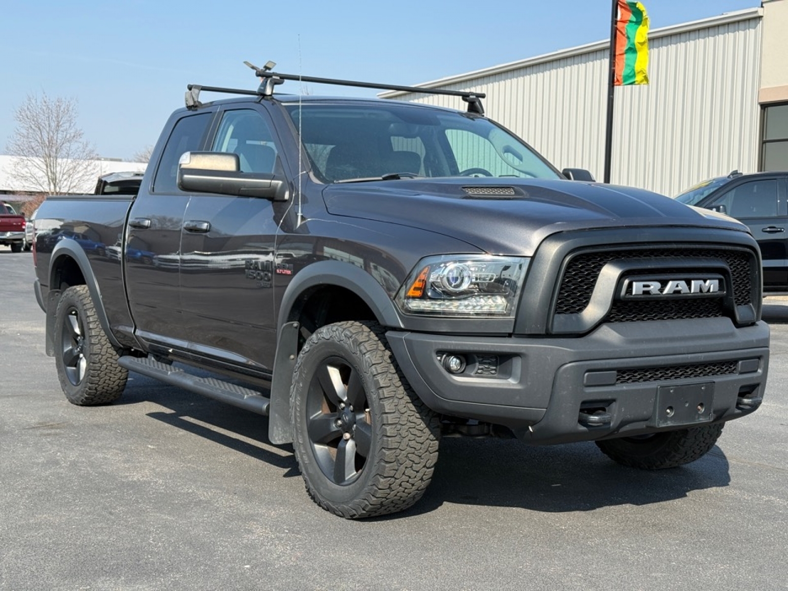 2019 Ram 1500 Classic SLT, 39307, Photo