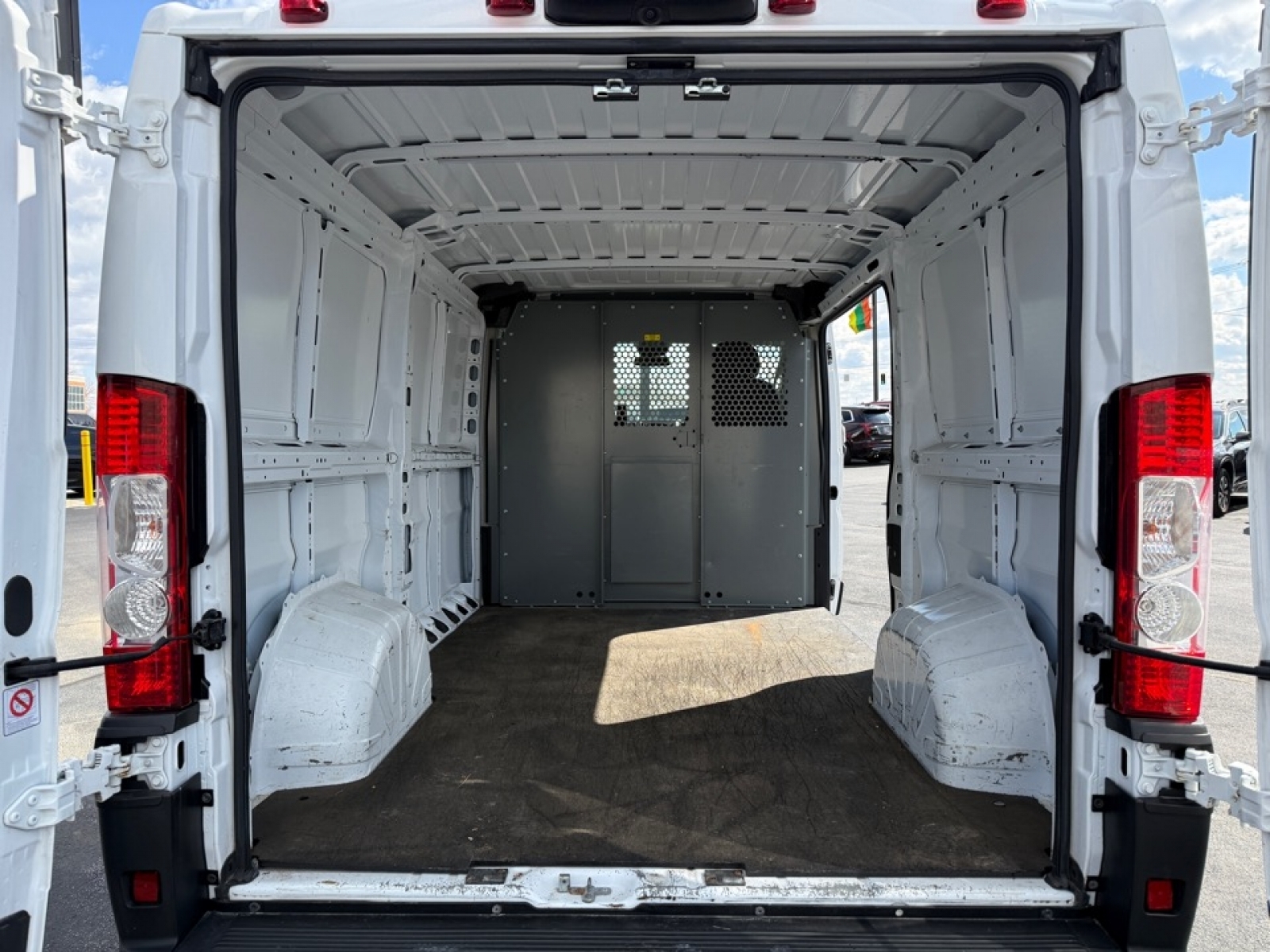 2019 Ram ProMaster 1500 Cargo Van Low Roof 136
