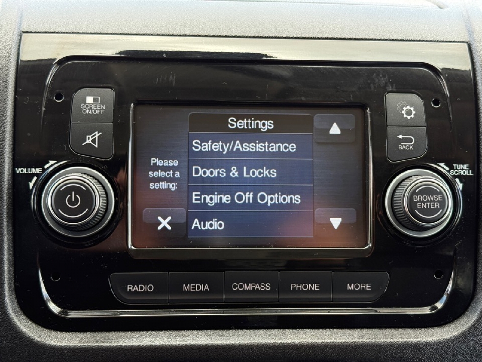 2019 Ram ProMaster 1500 Cargo Van Low Roof 136