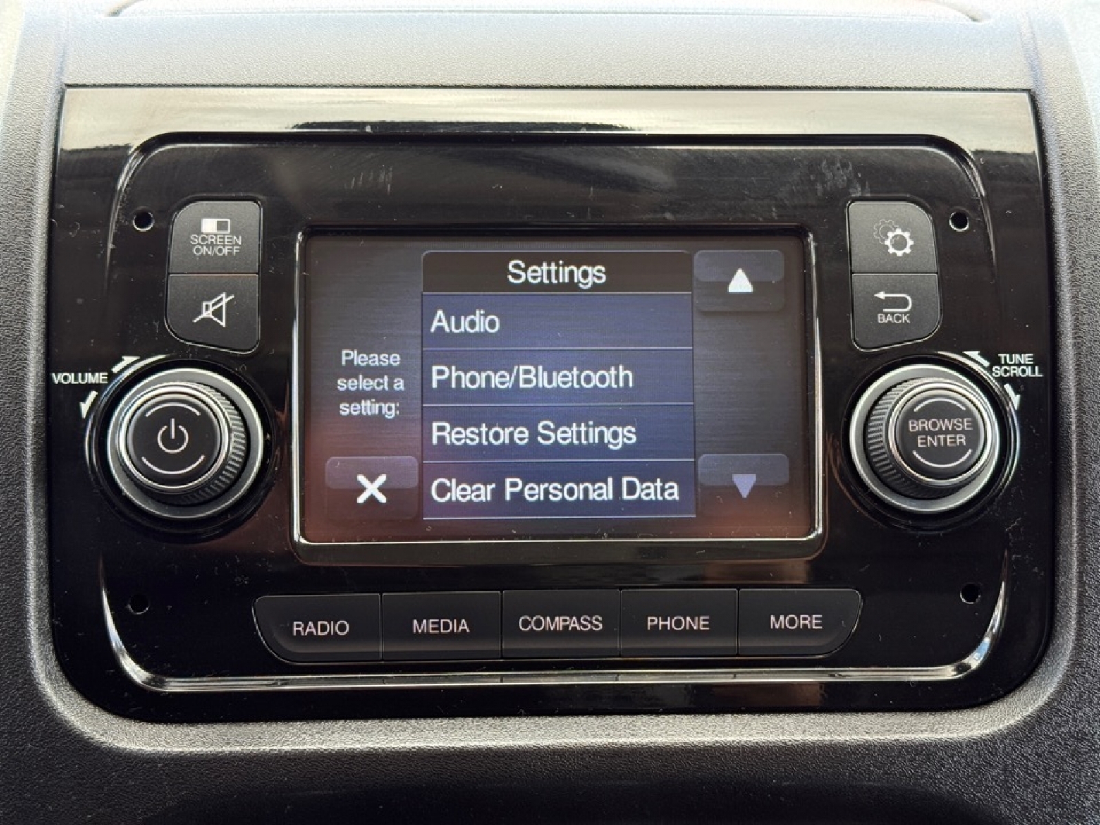 2019 Ram ProMaster 1500 Cargo Van Low Roof 136