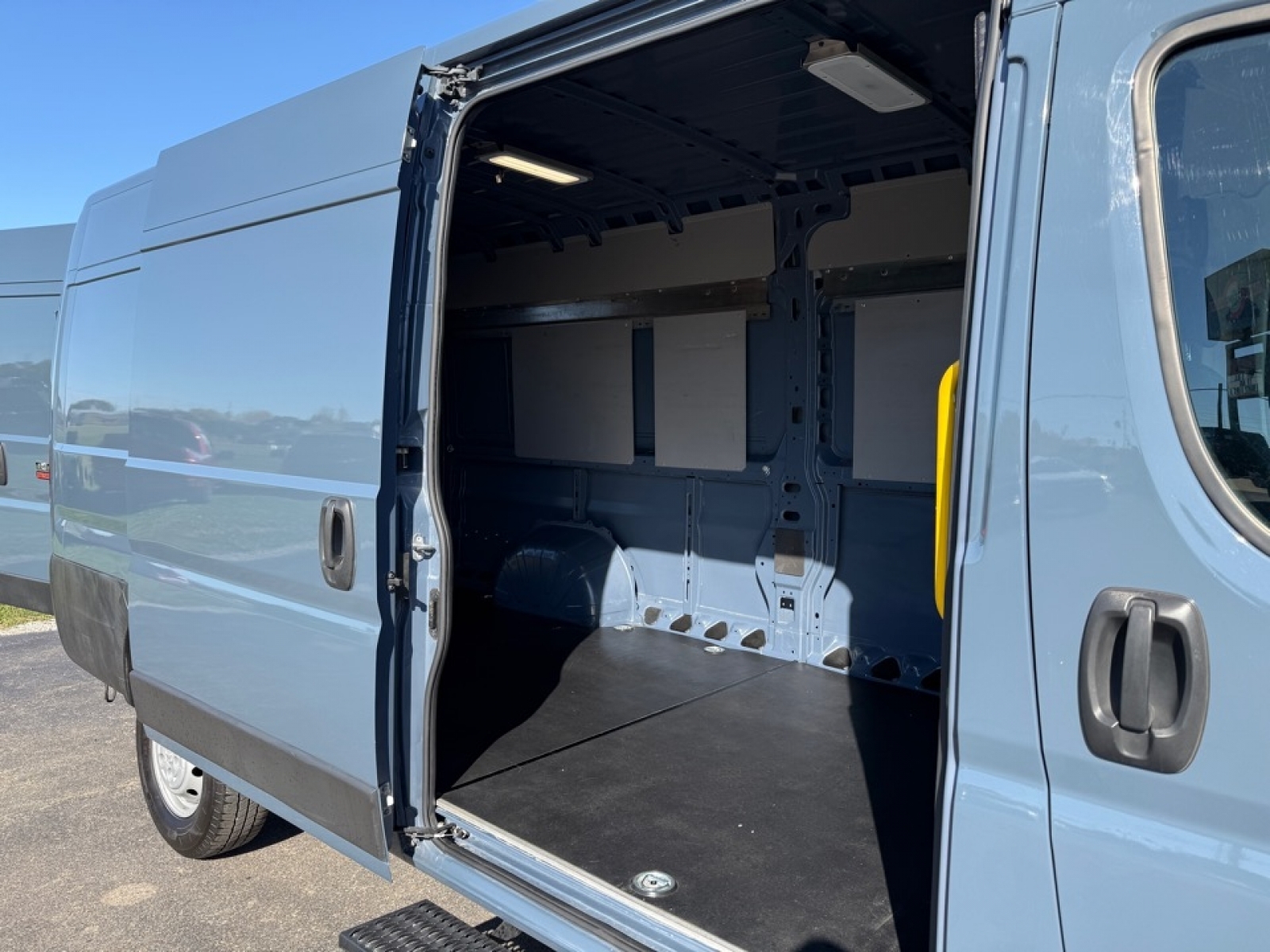 2019 Ram ProMaster 3500 Cargo Van High Roof 159