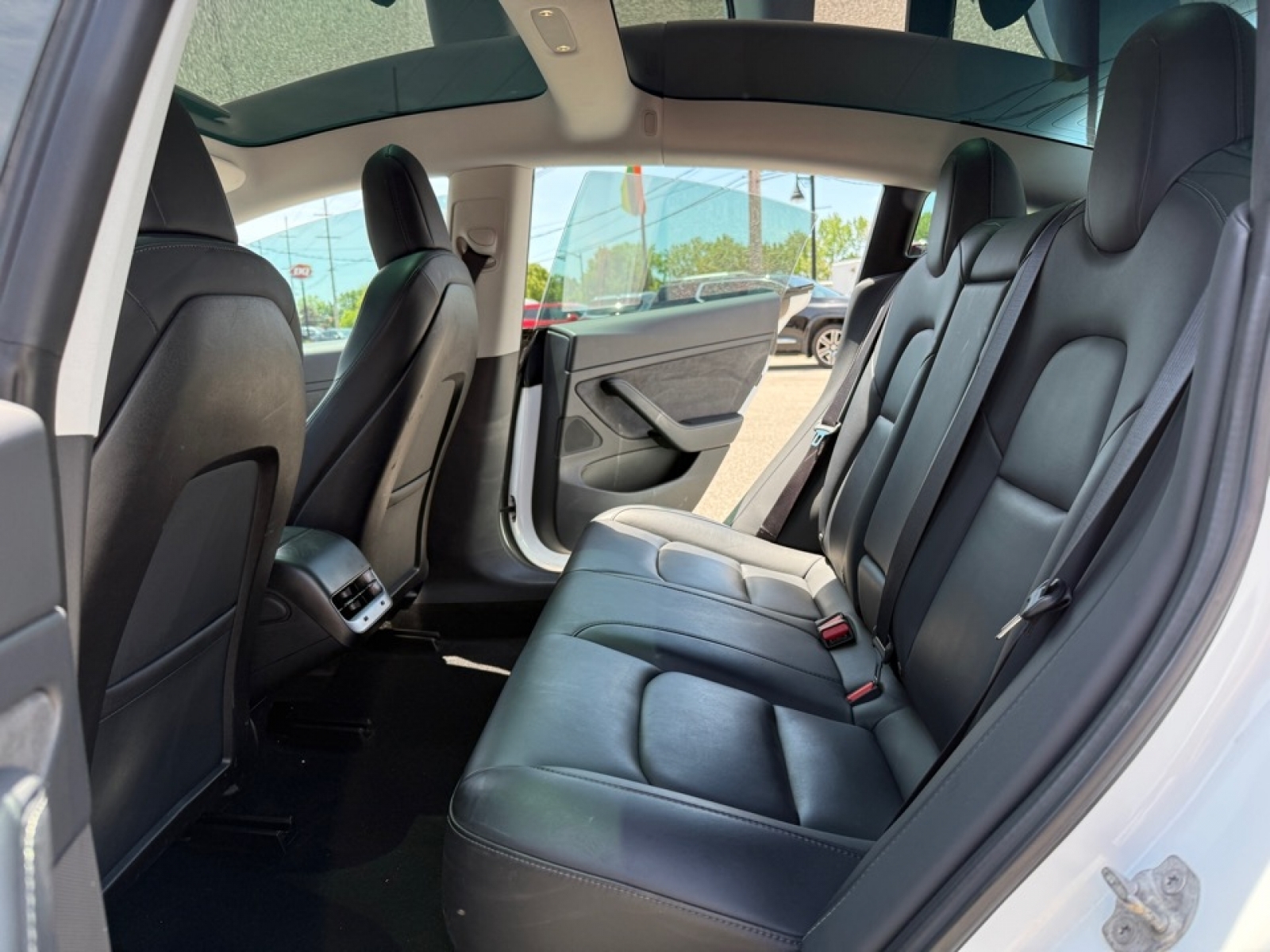 2019 Tesla Model 3 Long Range, 38426, Photo