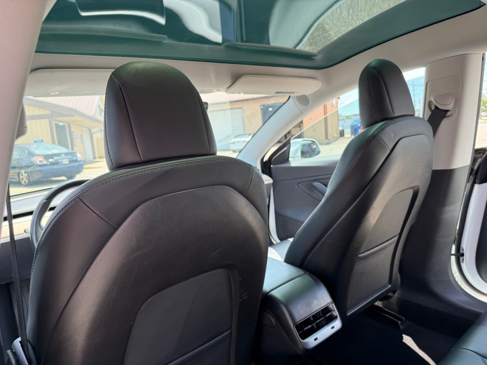 2019 Tesla Model 3 Long Range, 38426, Photo