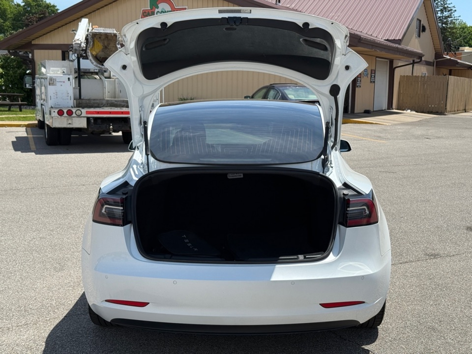 2019 Tesla Model 3 Long Range, 38426, Photo