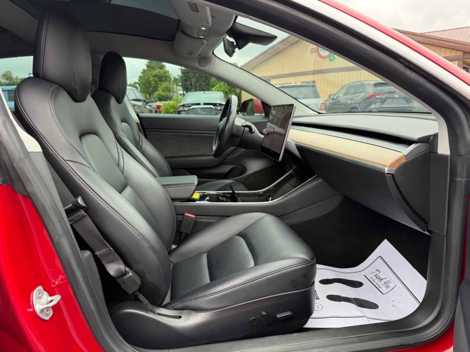 2019 Tesla Model 3 Mid Range photo 11