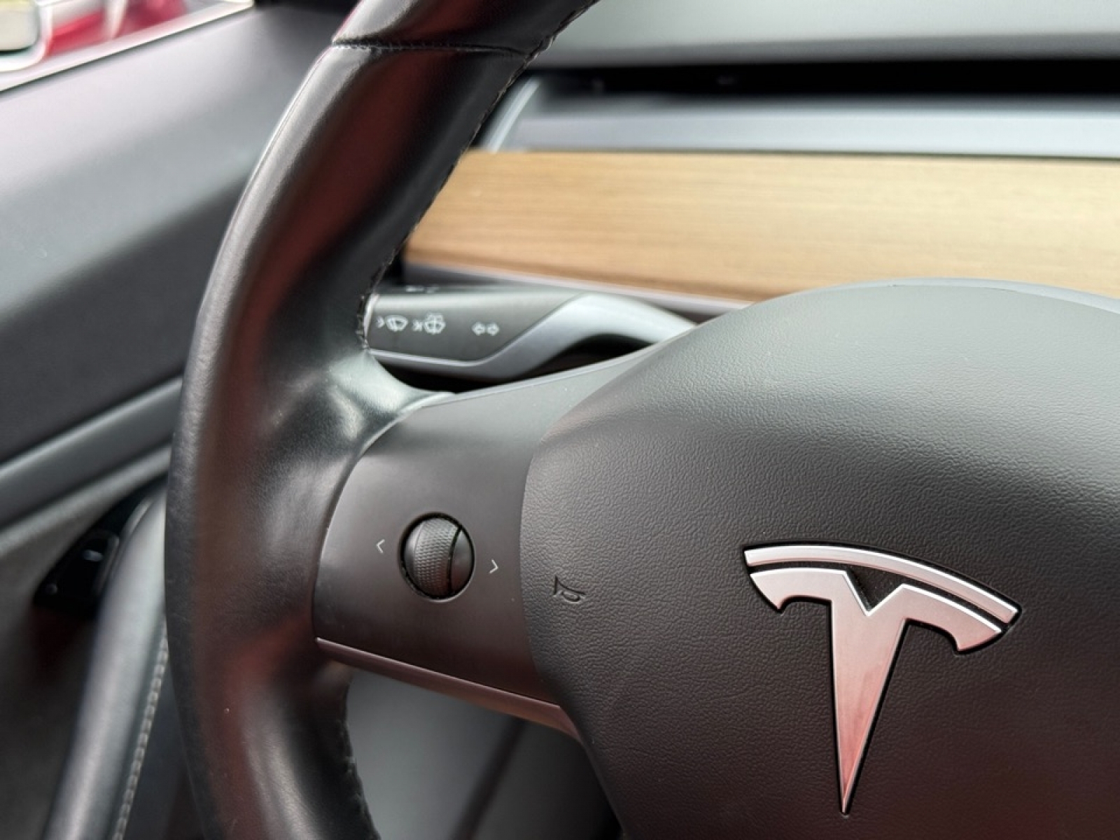 2019 Tesla Model 3 Mid Range photo 22