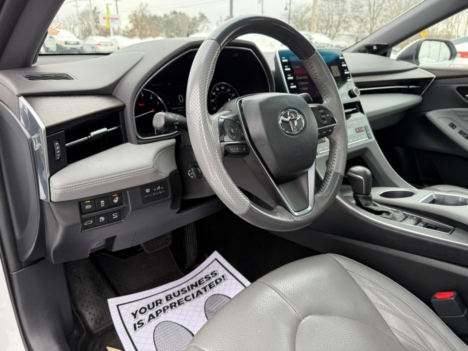 2019 Toyota Avalon Limited, 39318, Photo