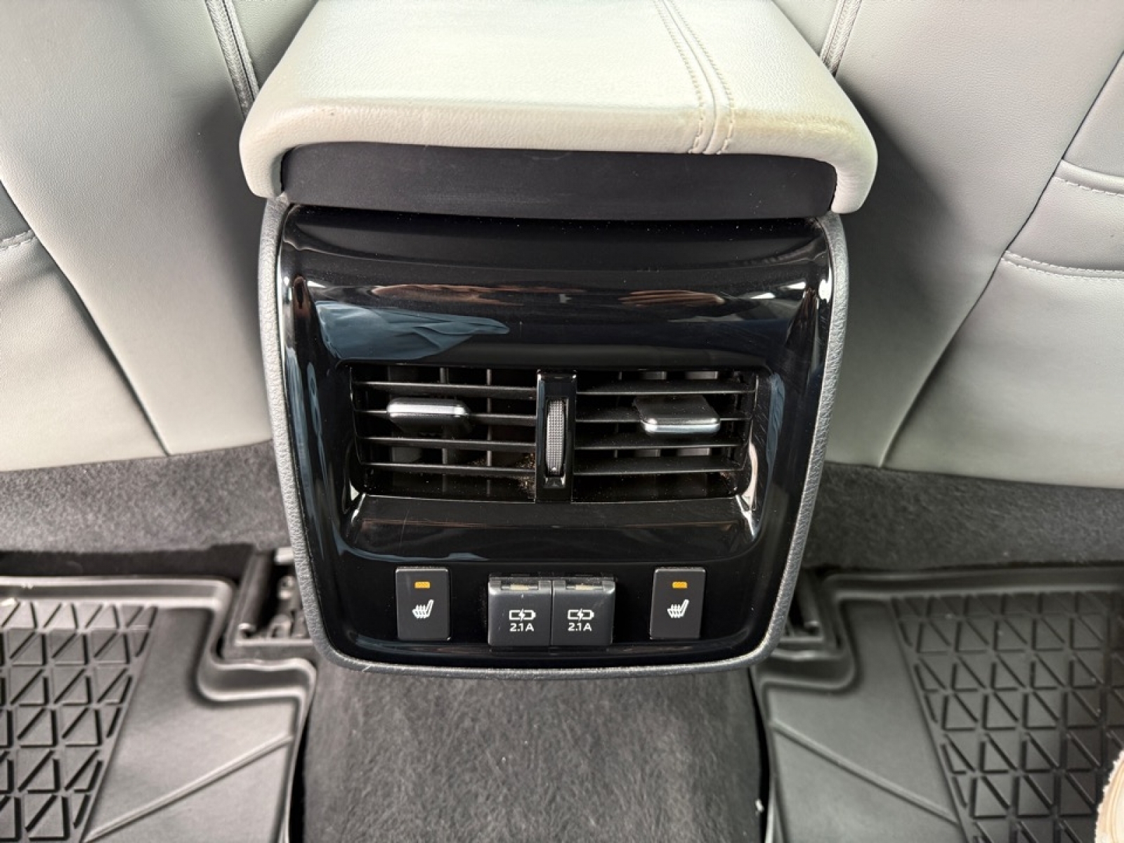 2019 Toyota Avalon Limited, 39318, Photo