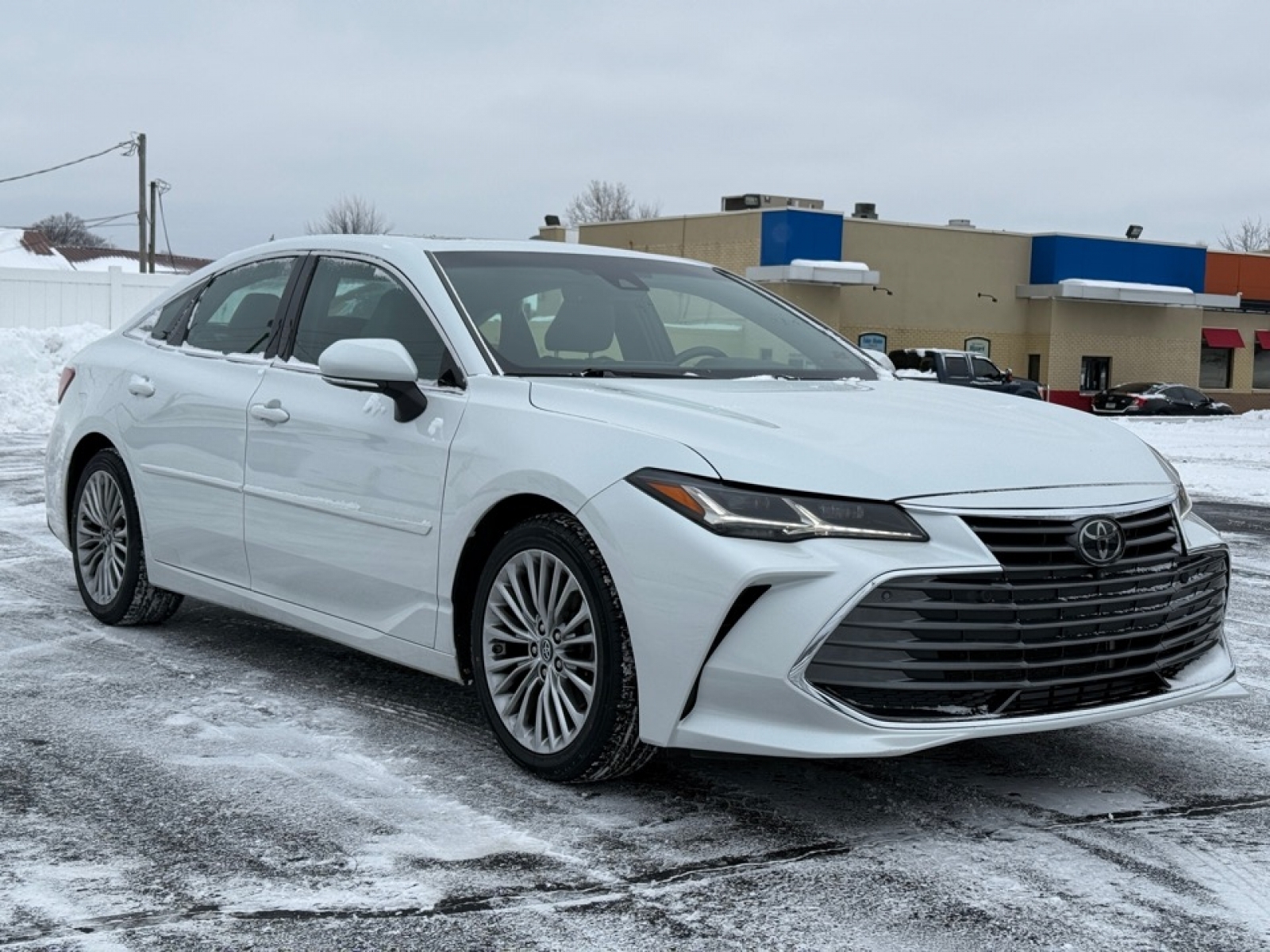 2019 Toyota Avalon Limited, 39318, Photo