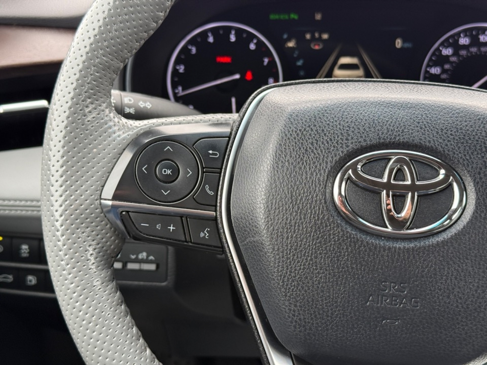 2019 Toyota Avalon Limited, 39318, Photo