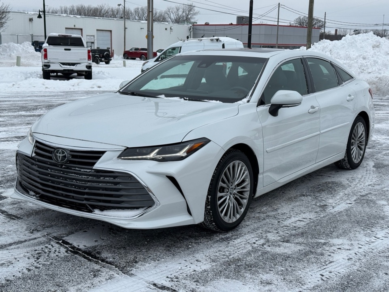 2019 Toyota Avalon Limited, 39318, Photo