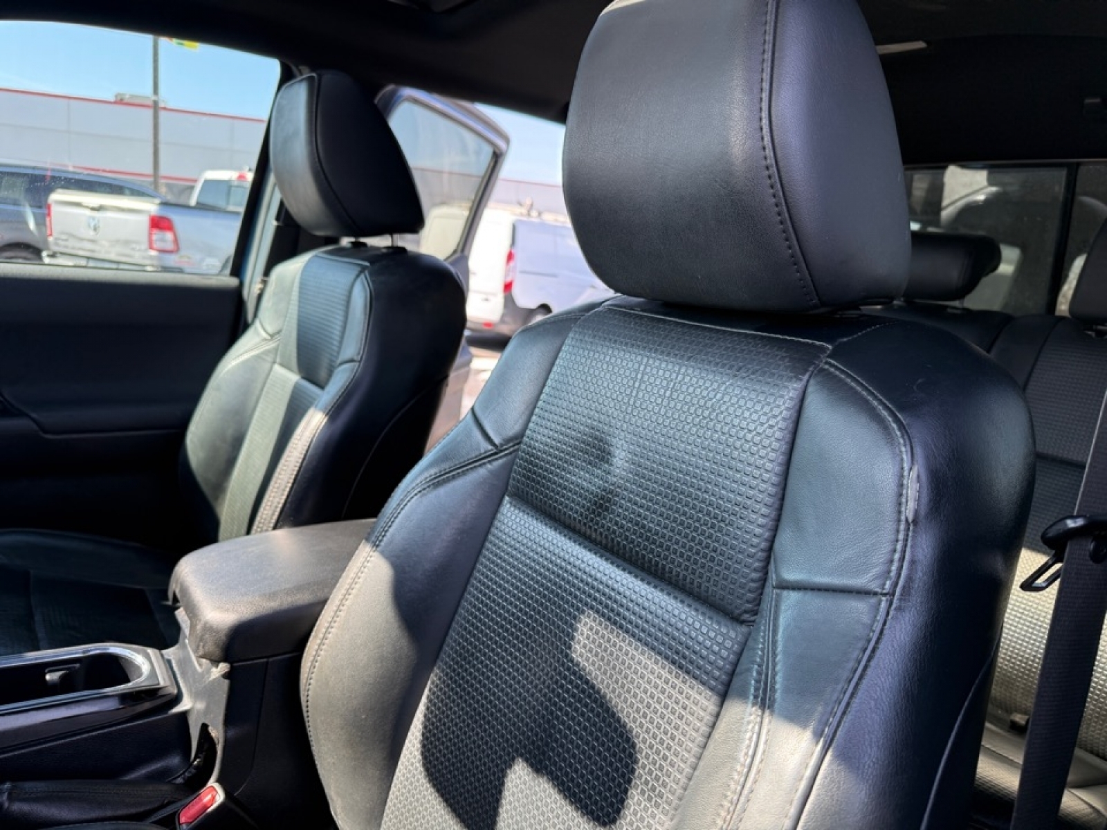 2019 Toyota Tacoma SR5 V6, 39523, Photo