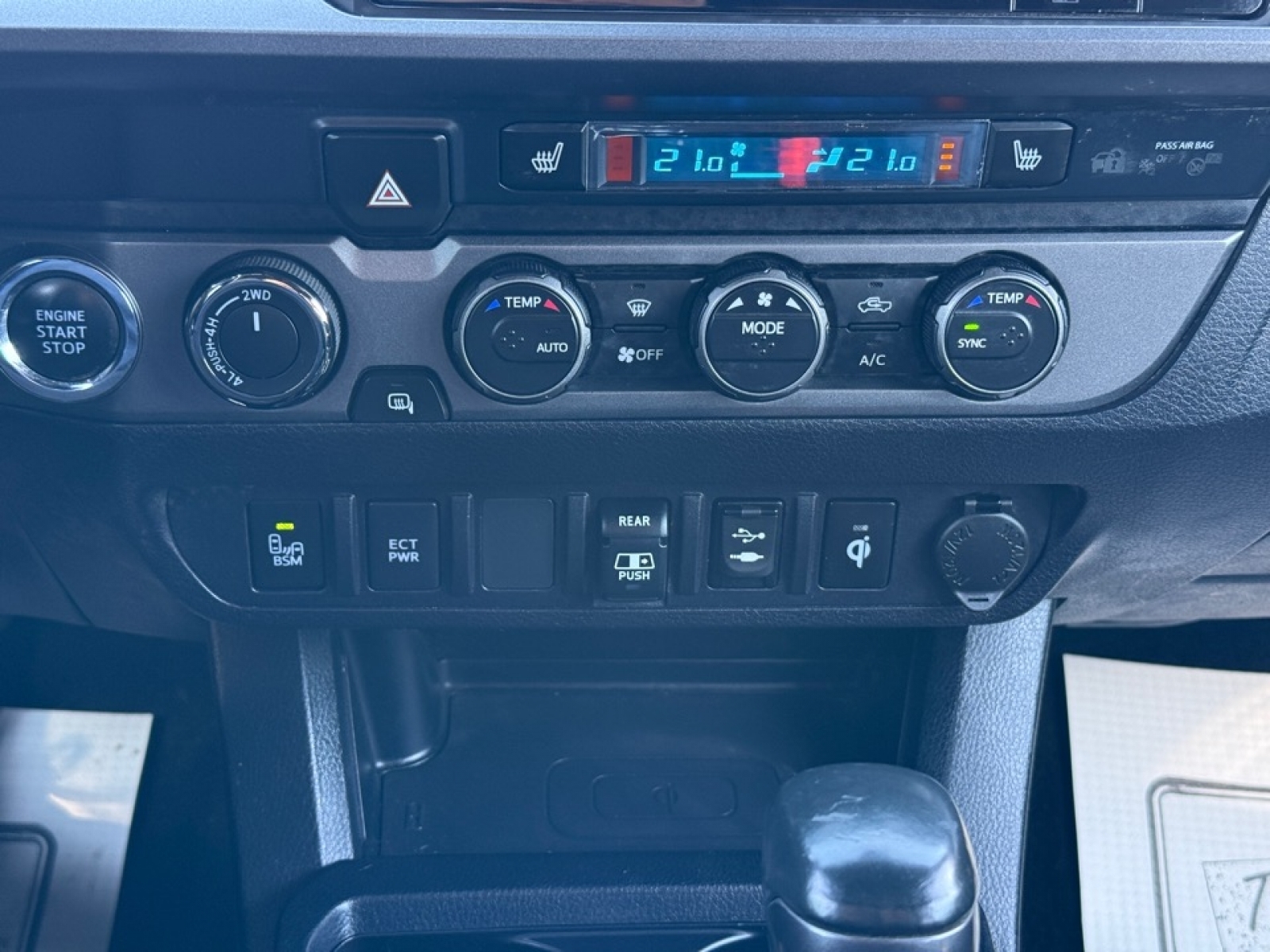2019 Toyota Tacoma SR5 V6, 39523, Photo