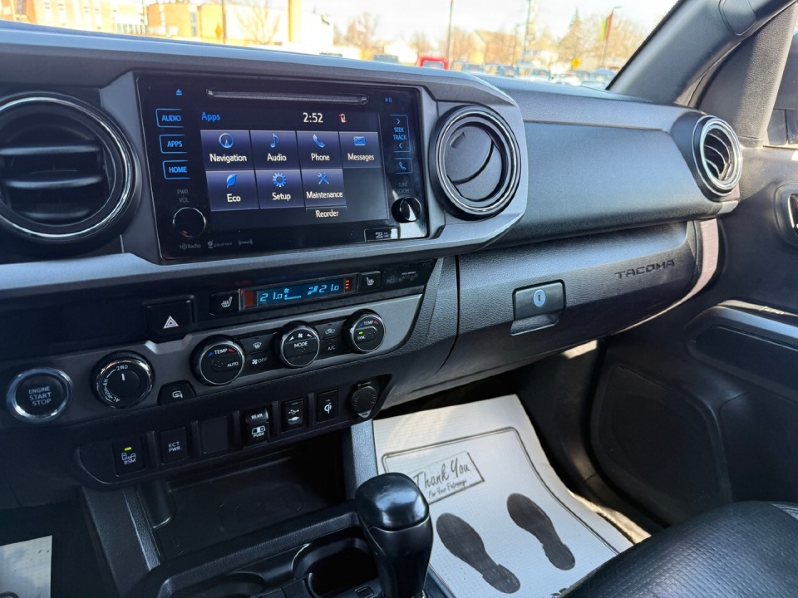 2019 Toyota Tacoma SR5 V6, 39523, Photo