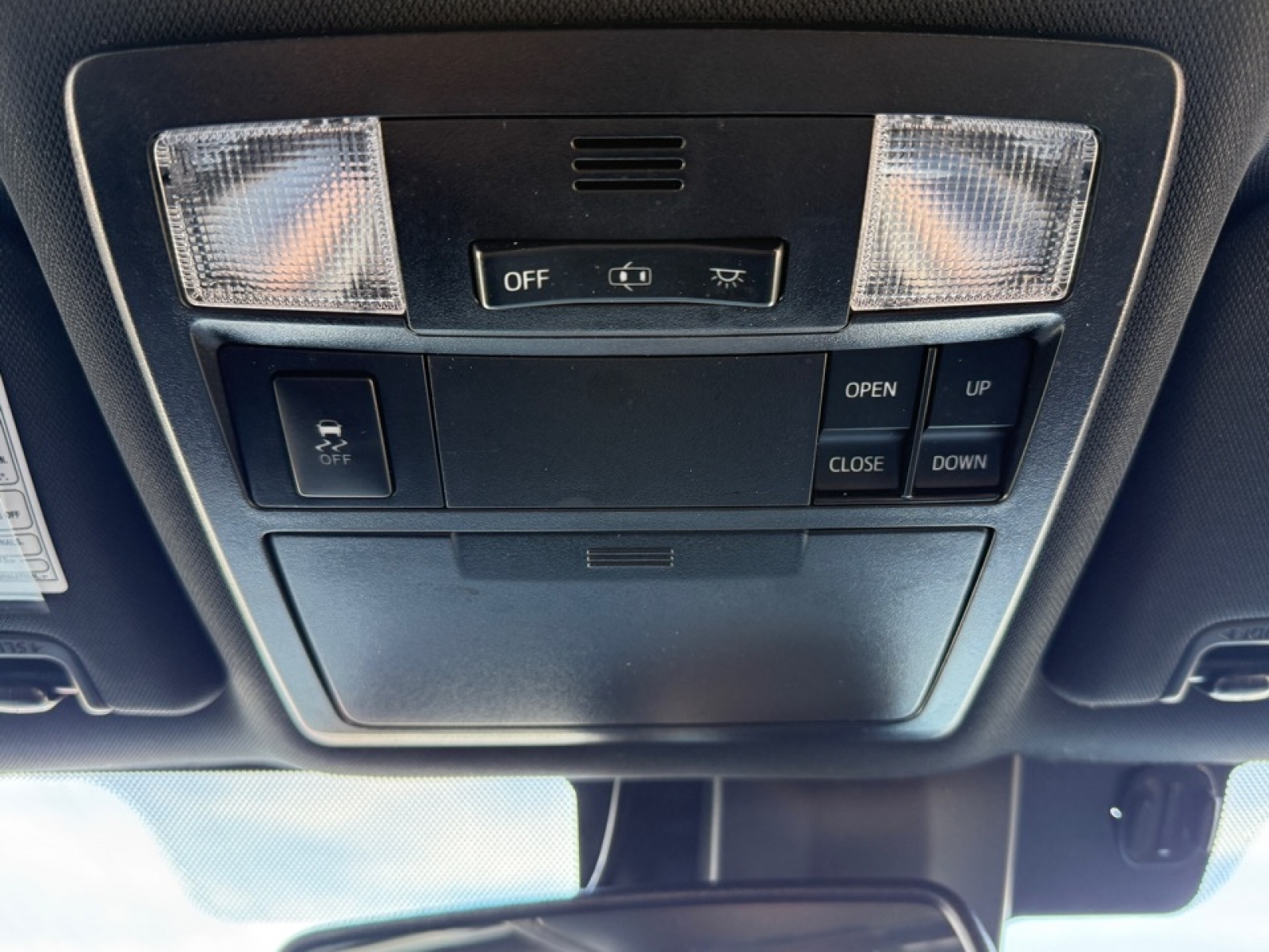 2019 Toyota Tacoma SR5 V6, 39523, Photo