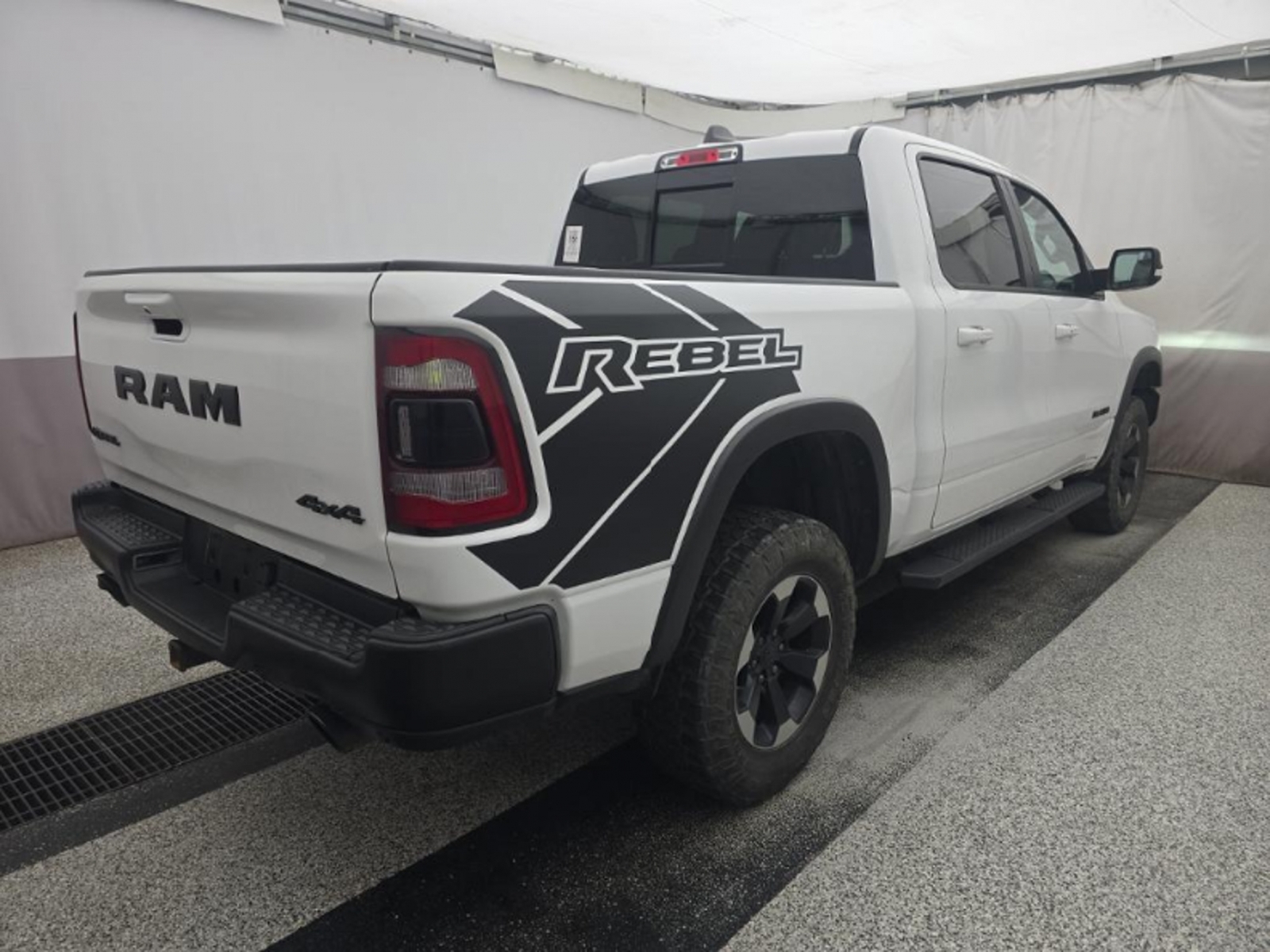 2020  RAM  1500 Crew Cab Rebel 4WD 5.7L V8, 39949, Photo
