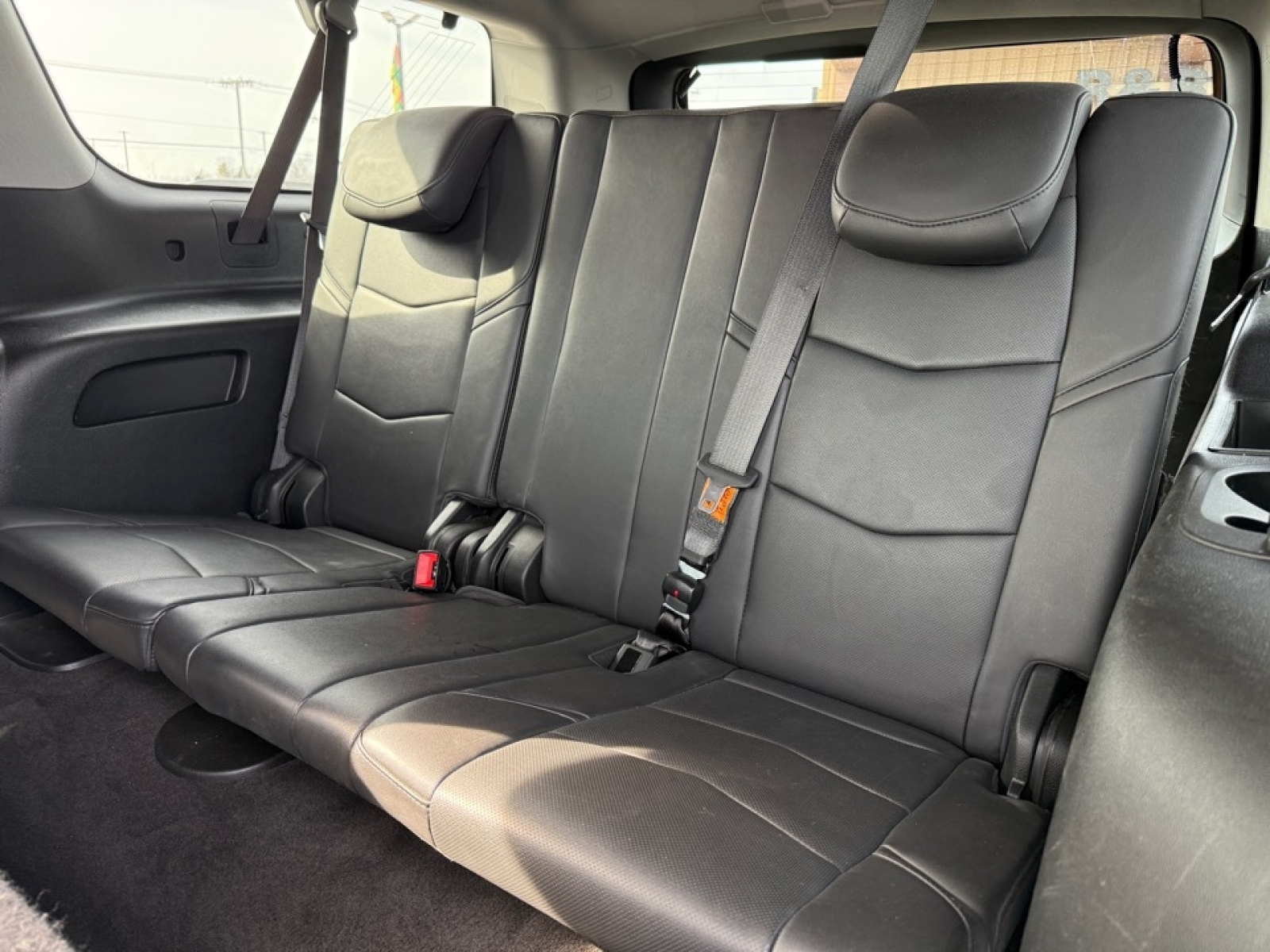 2020 Cadillac Escalade ESV 4WD Premium Luxury, 39376A, Photo