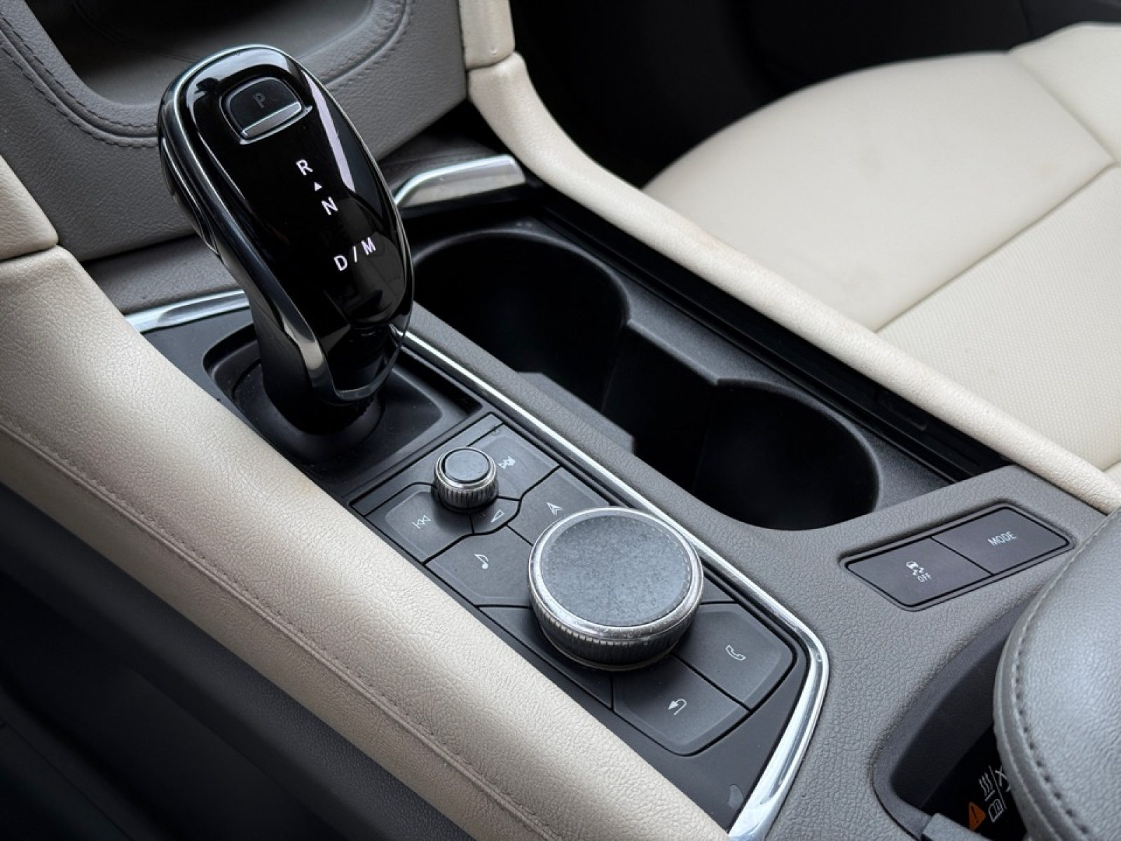 2020 Cadillac XT6 AWD Premium Luxury, 39106, Photo