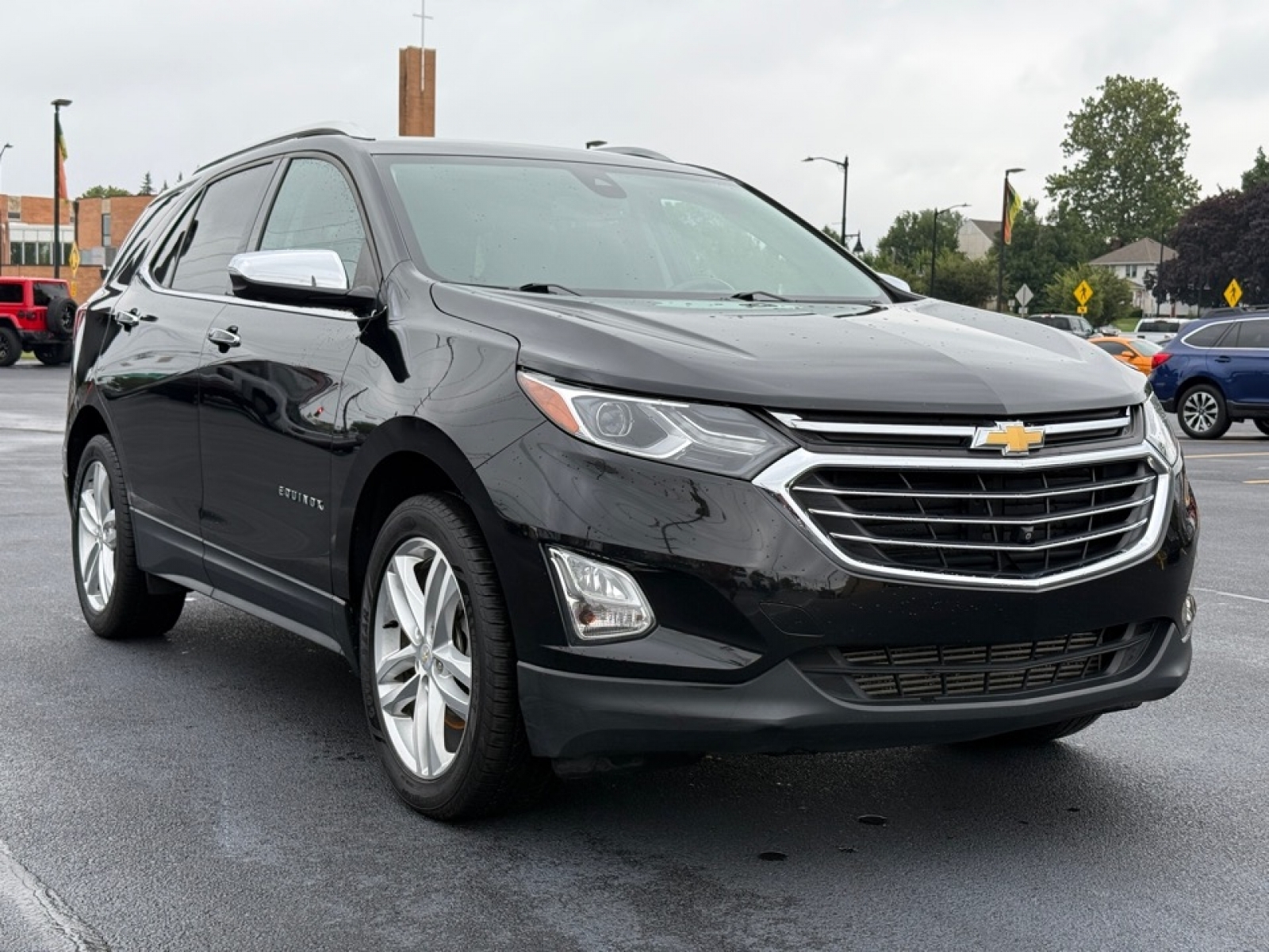 2020 Chevrolet Equinox Premier photo 2