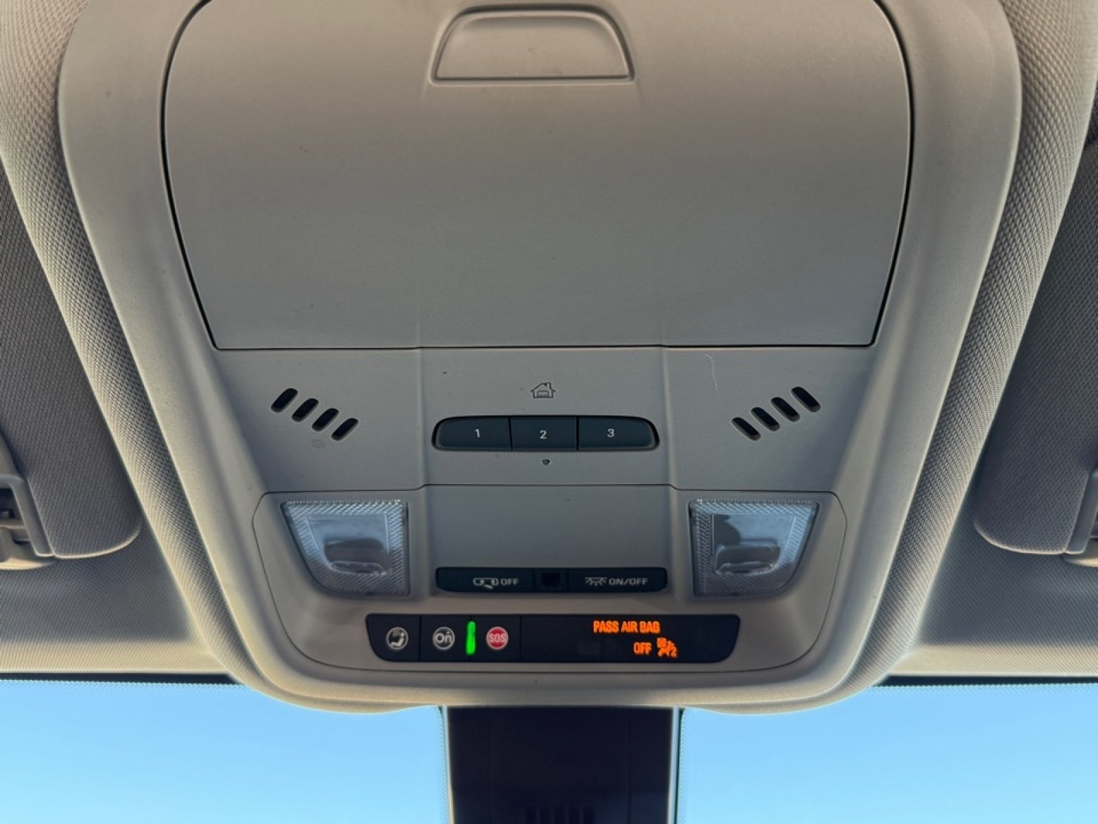 2020 Chevrolet Equinox AWD Premier 1.5L Turbo, 39127, Photo