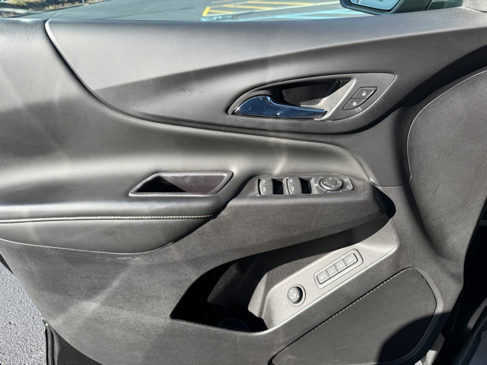 2020 Chevrolet Equinox AWD Premier 1.5L Turbo, 39127, Photo