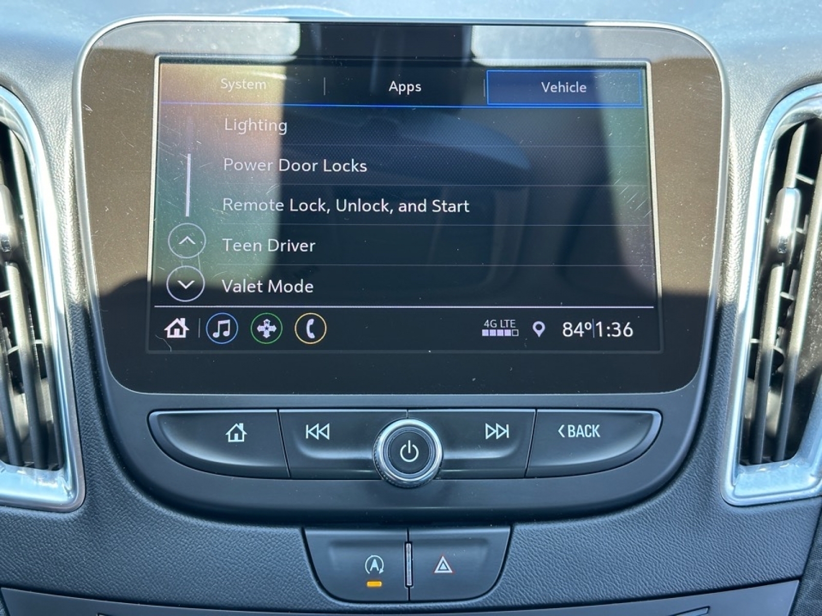 2020 Chevrolet Malibu LT, 36883, Photo