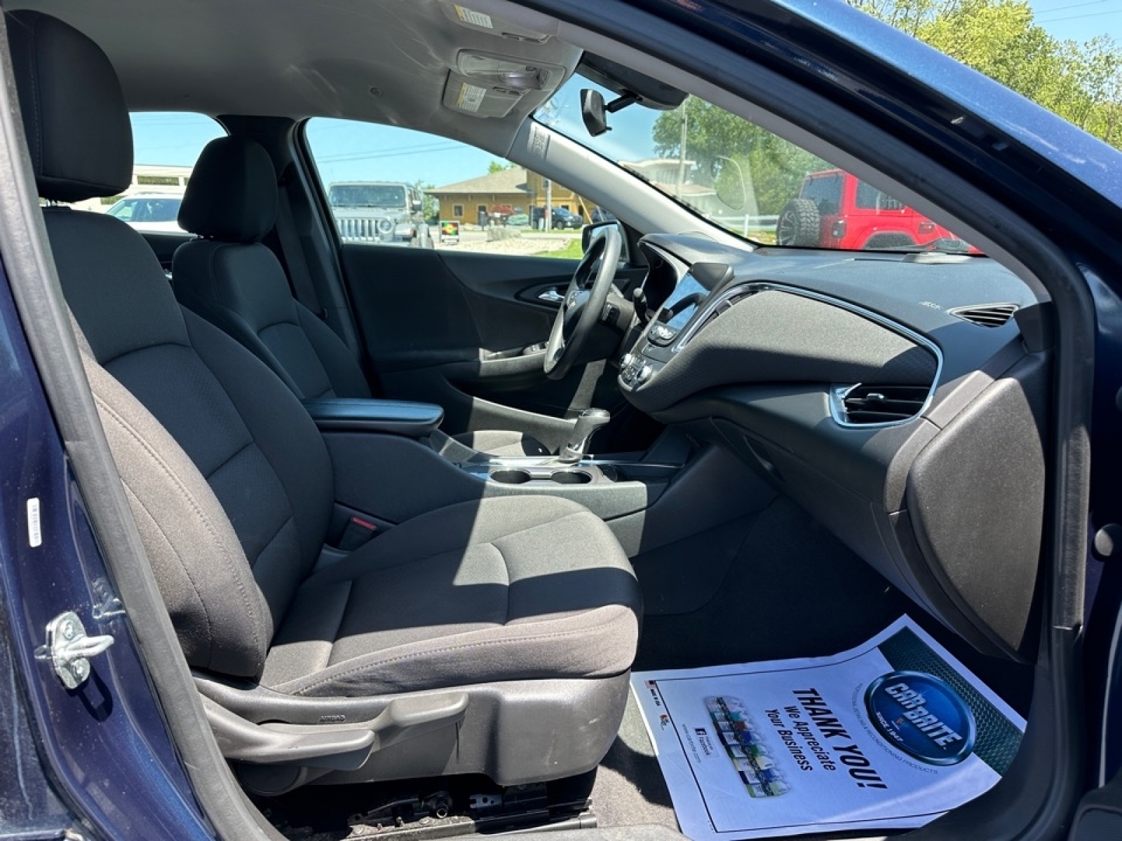 2020 Chevrolet Malibu LT, 36883, Photo