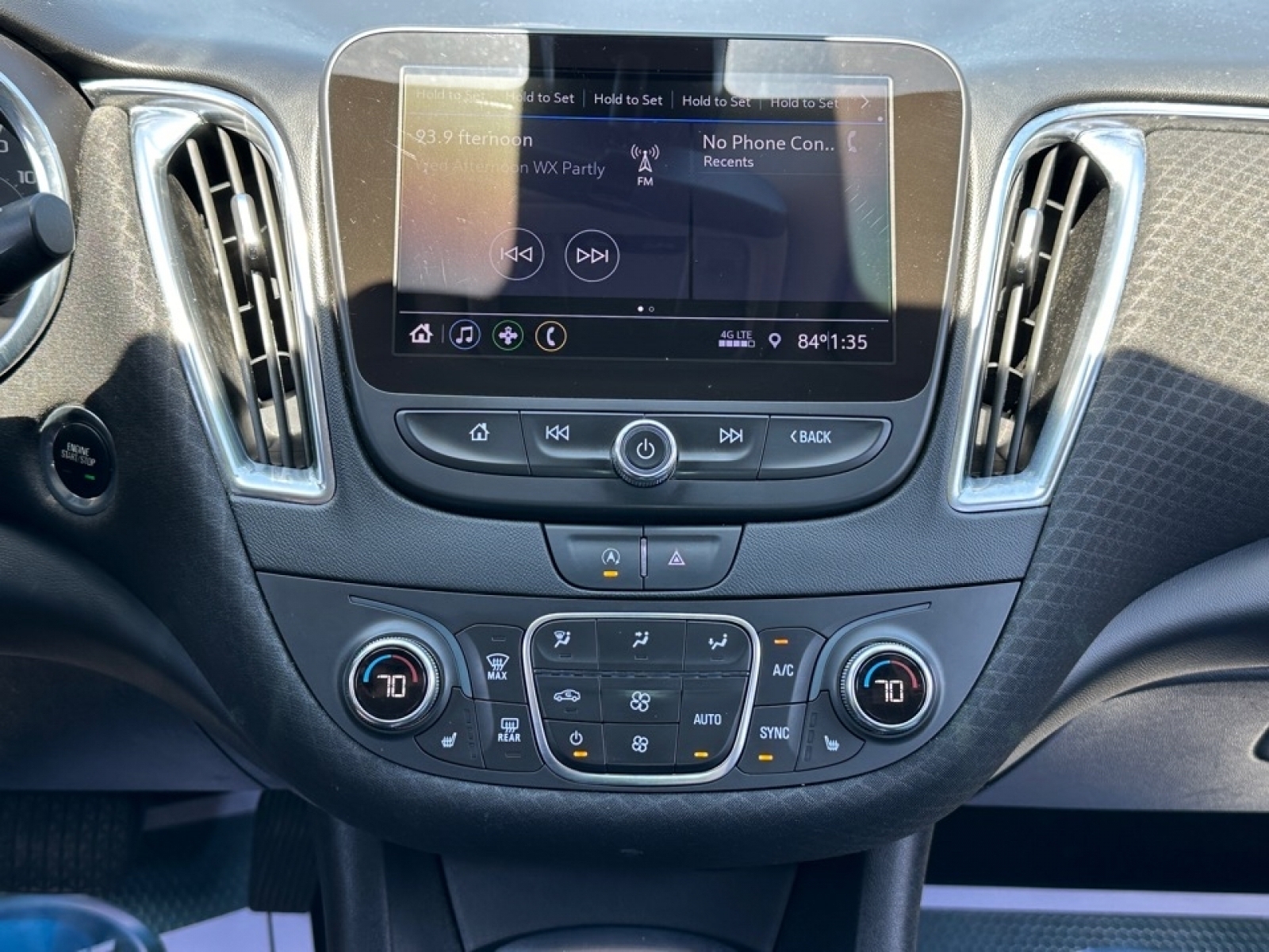 2020 Chevrolet Malibu LT, 36883, Photo