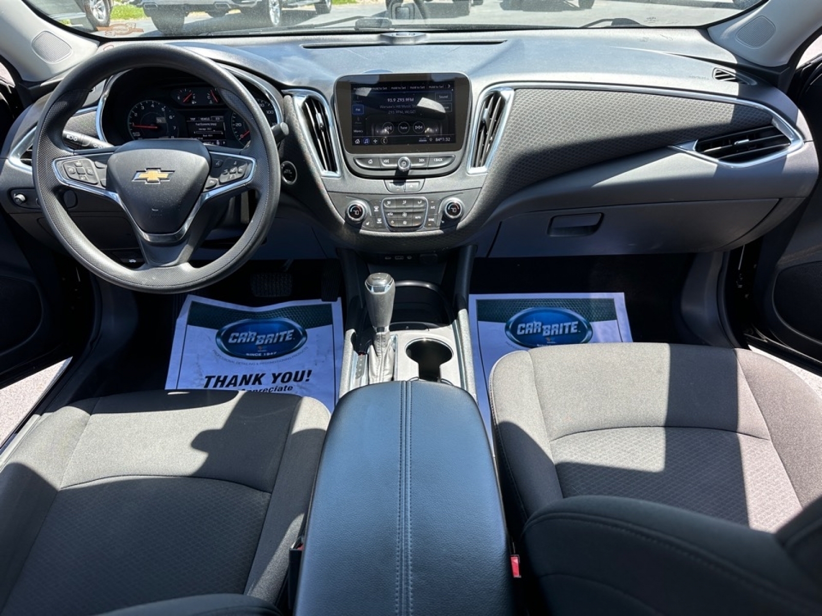 2020 Chevrolet Malibu LT, 36883, Photo