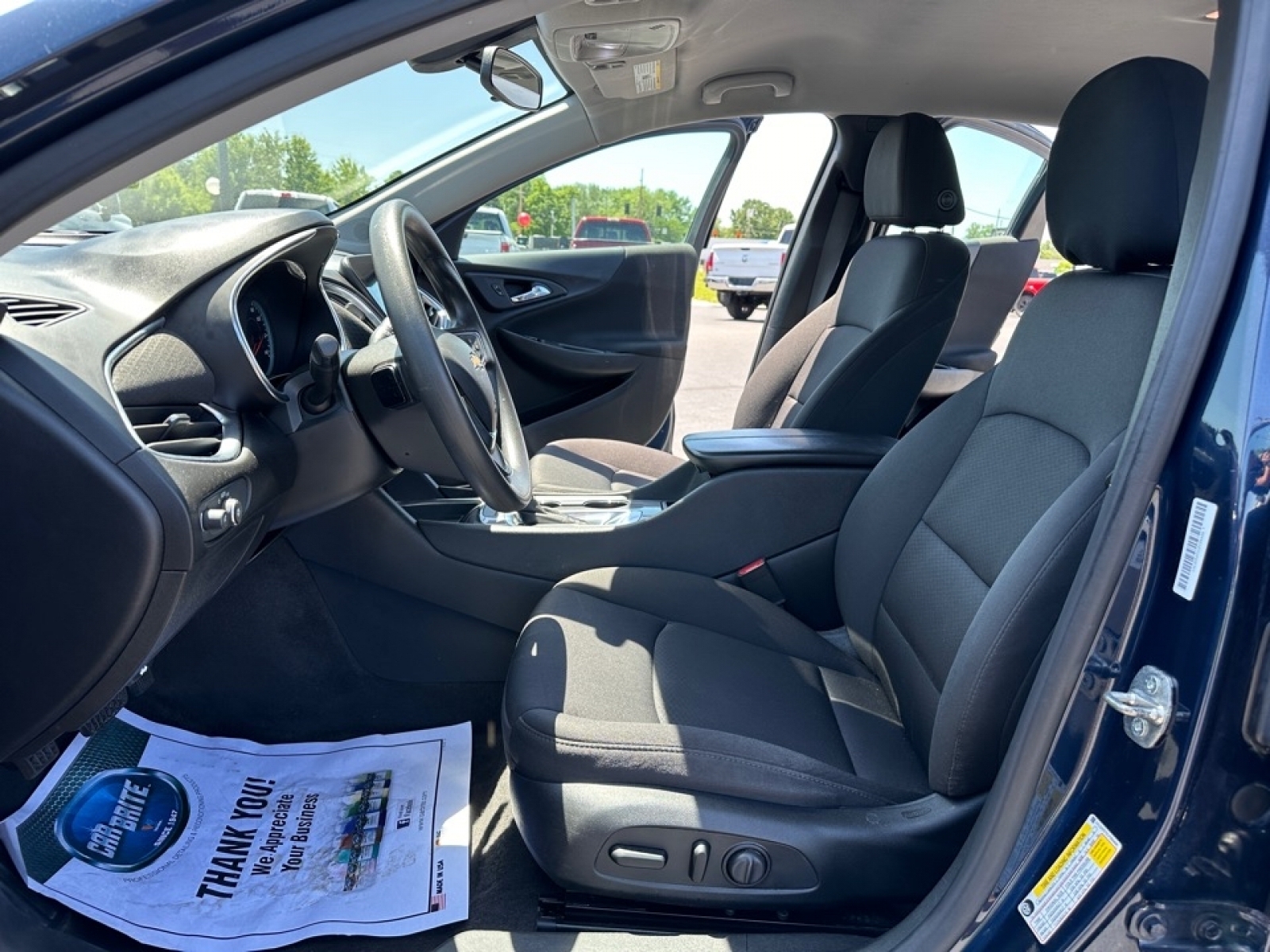 2020 Chevrolet Malibu LT, 36883, Photo