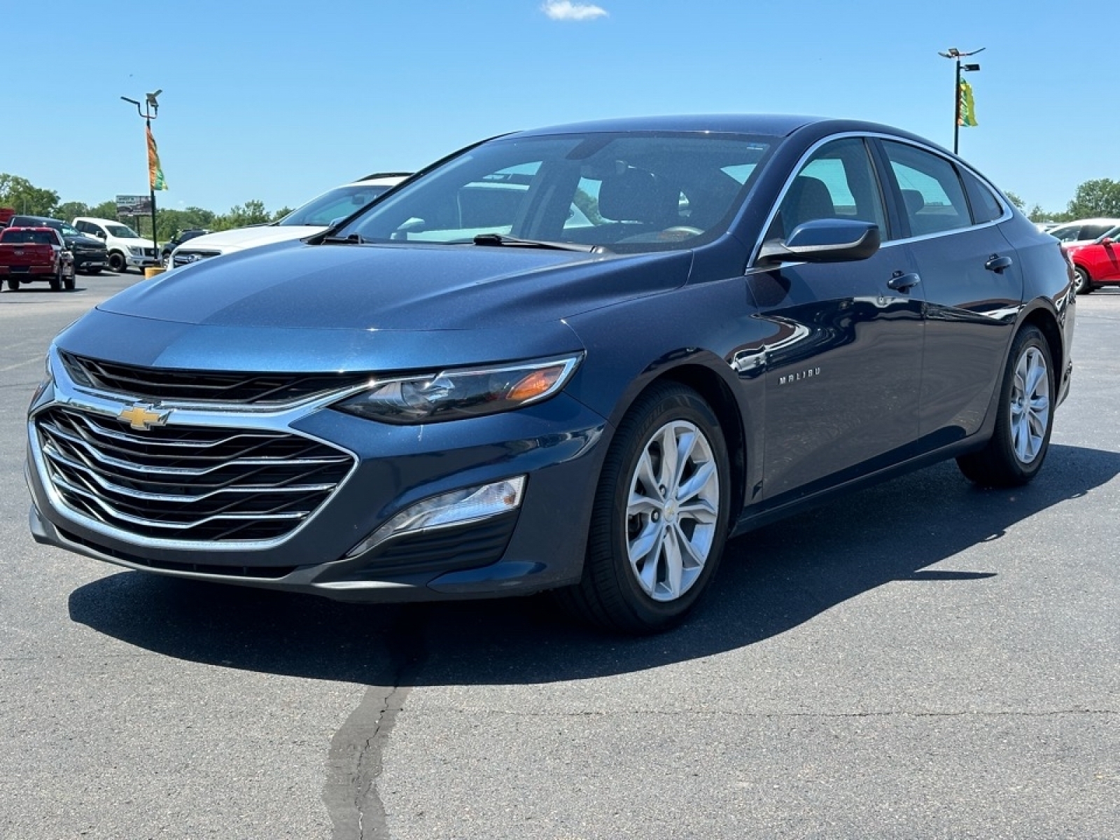 2020 Chevrolet Malibu LT, 36883, Photo