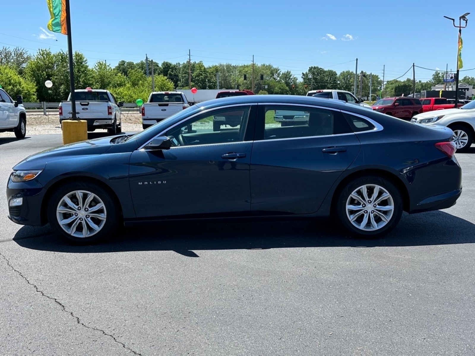 2020 Chevrolet Malibu LT, 36883, Photo