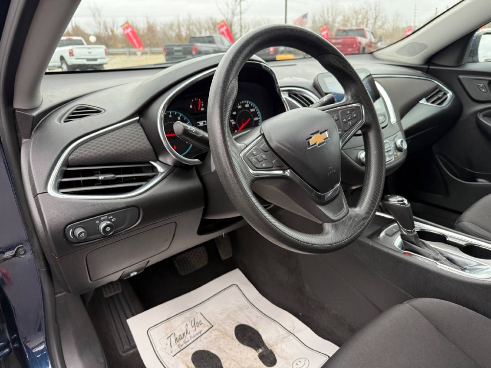 2020 Chevrolet Malibu FWD LT, 39130A, Photo