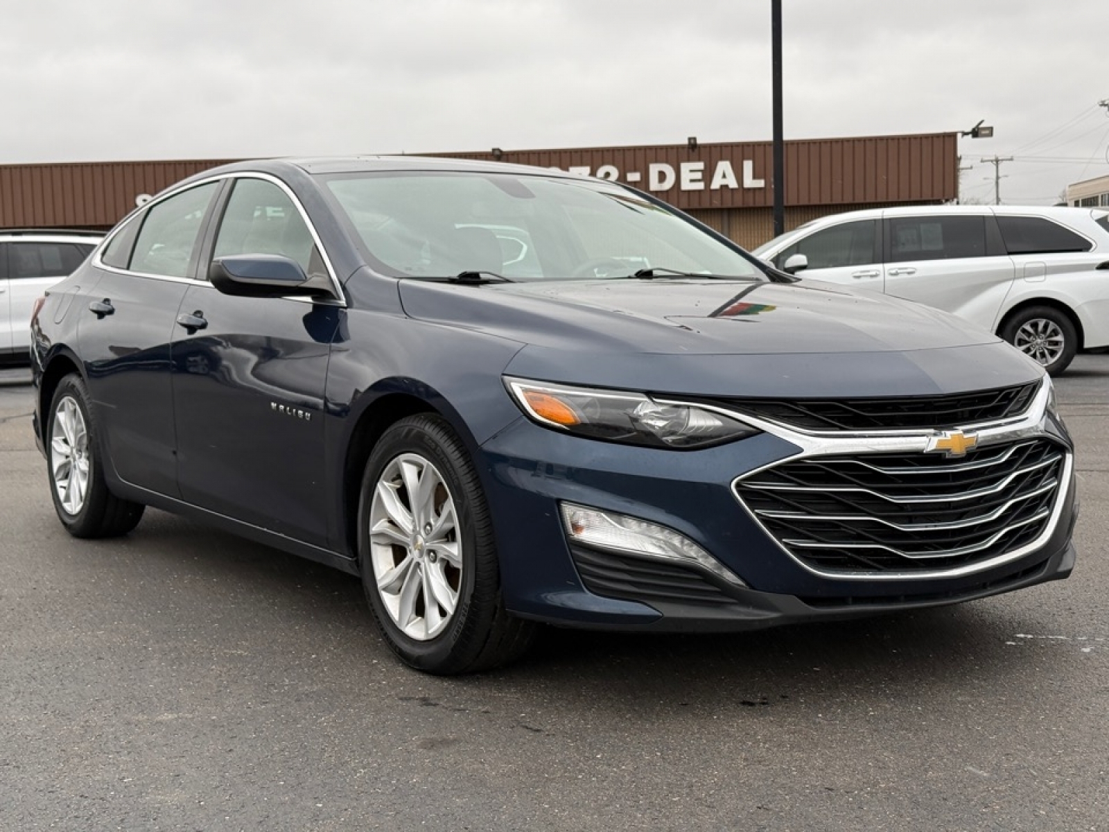 2020 Chevrolet Malibu FWD LT, 39130A, Photo
