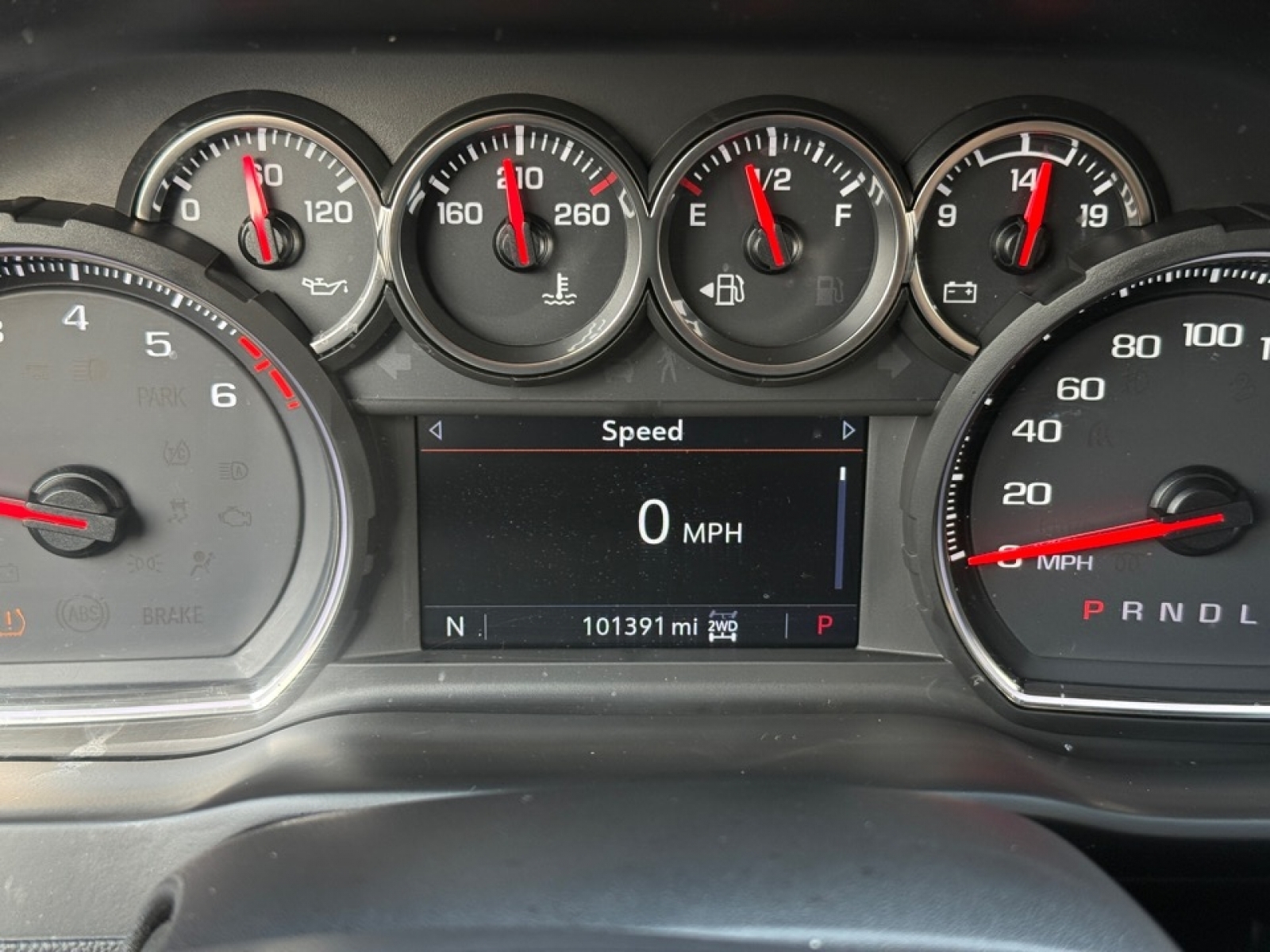 2020 Chevrolet Silverado 1500 4WD Crew Cab Short Bed RST, 39008A, Photo