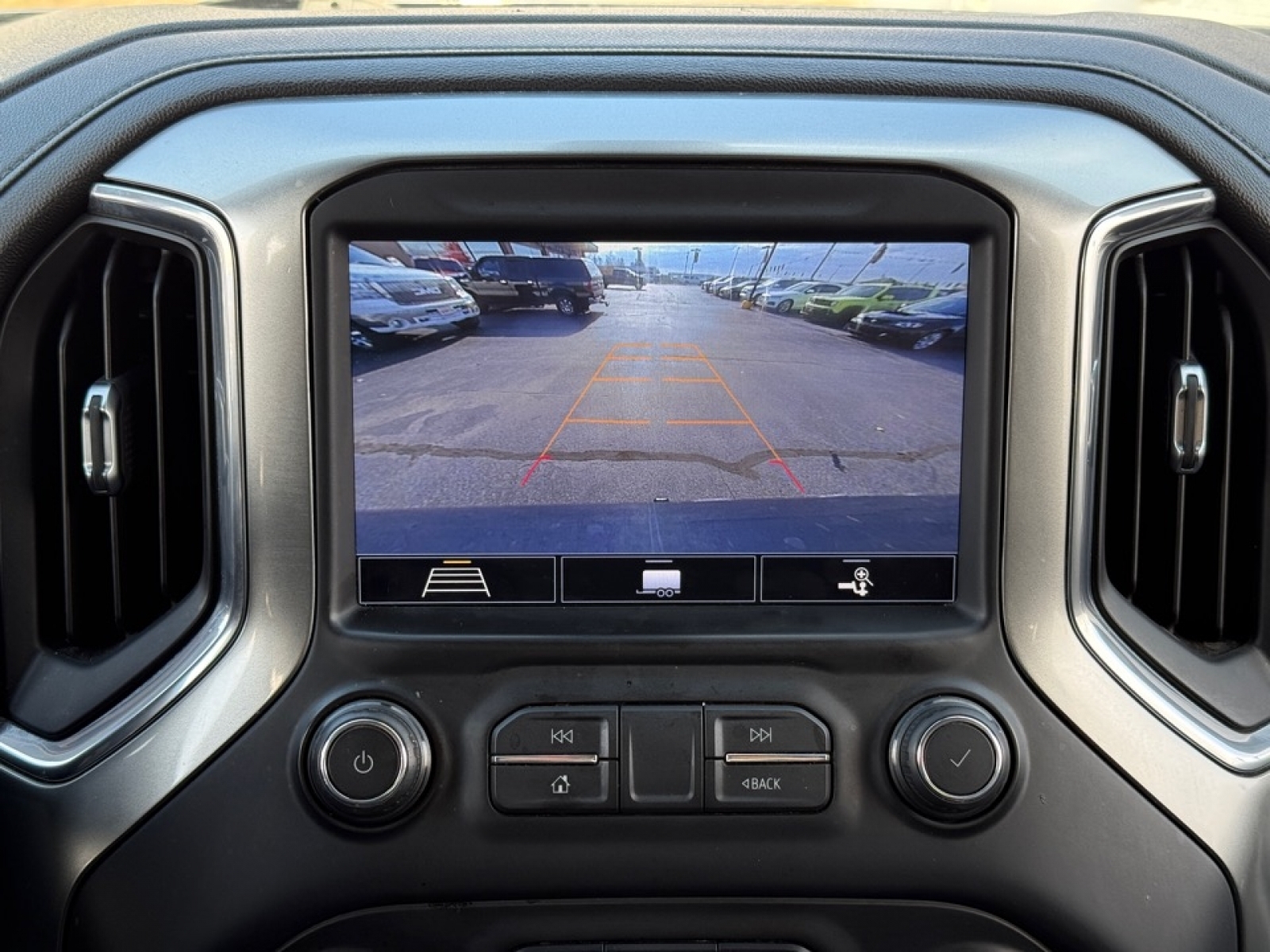 2020 Chevrolet Silverado 1500 4WD Crew Cab Short Bed RST, 39008A, Photo