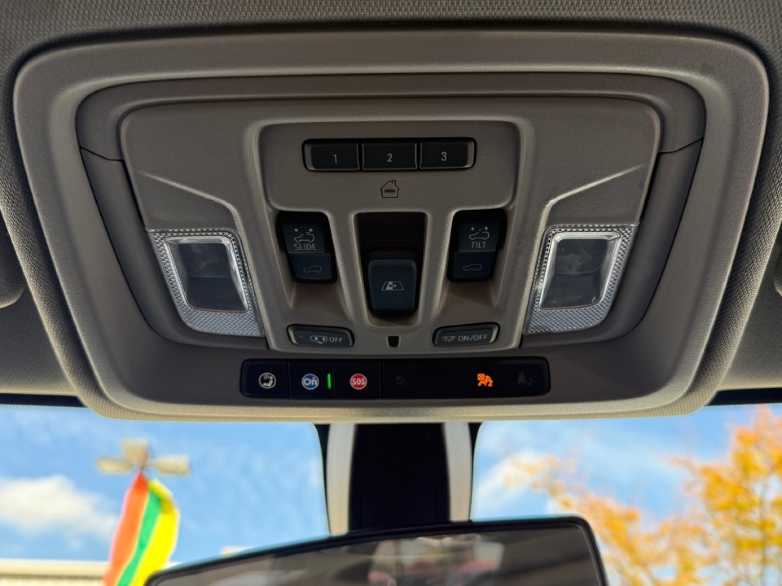 2020 Chevrolet Silverado 1500 4WD Crew Cab Short Bed RST, 39008A, Photo