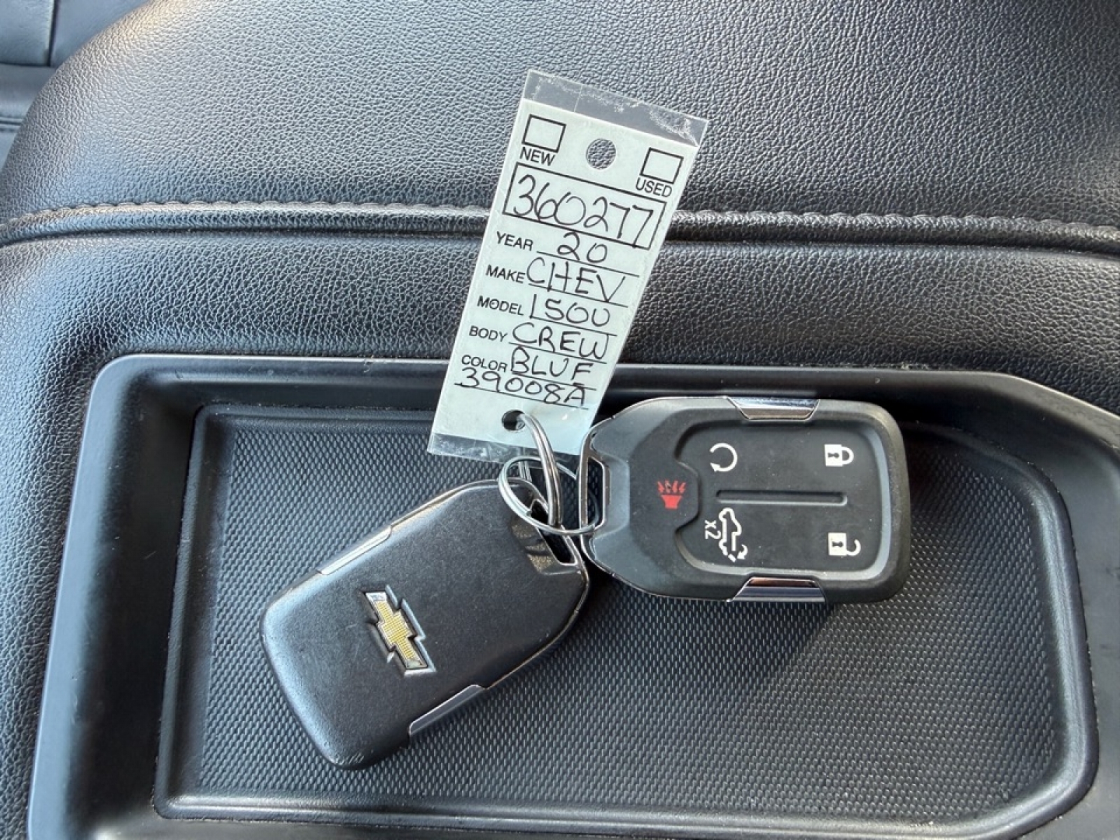 2020 Chevrolet Silverado 1500 4WD Crew Cab Short Bed RST, 39008A, Photo