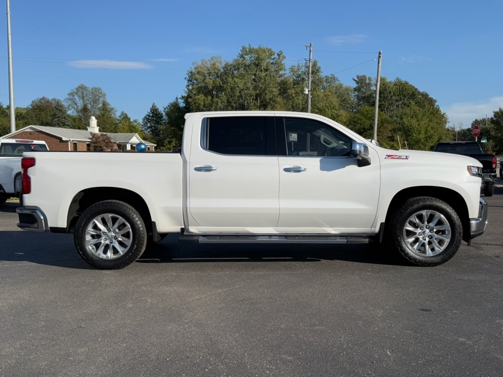 2020 Chevrolet Silverado 1500 4WD Crew Cab Short Bed LTZ, 39070, Photo
