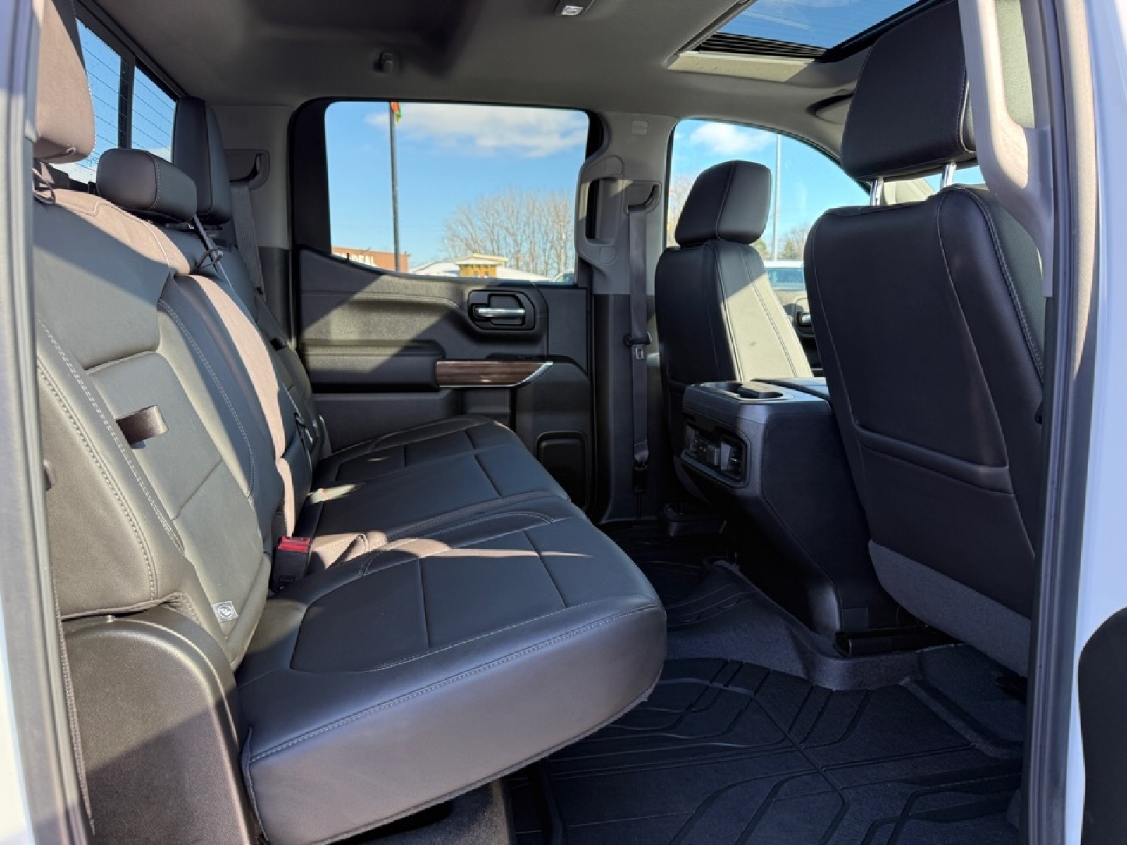 2020 Chevrolet Silverado 1500 4WD Crew Cab Short Bed LT Trail Boss, 39161, Photo