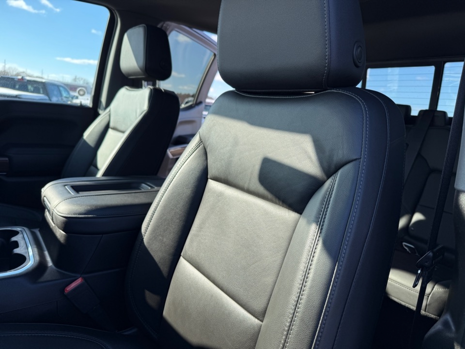 2020 Chevrolet Silverado 1500 4WD Crew Cab Short Bed LT Trail Boss, 39161, Photo