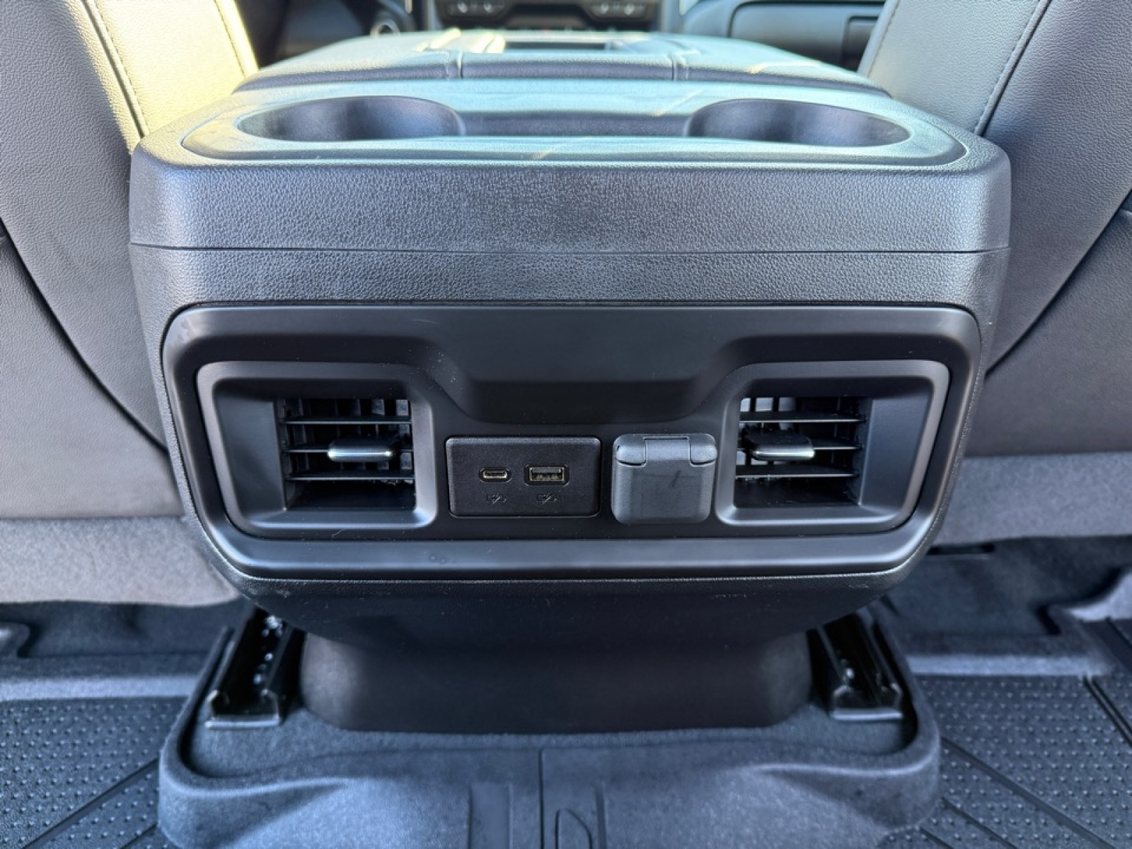 2020 Chevrolet Silverado 1500 4WD Crew Cab Short Bed LT Trail Boss, 39161, Photo