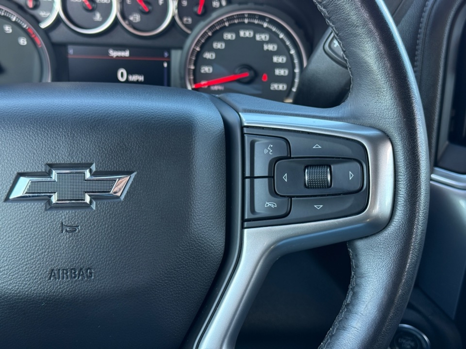 2020 Chevrolet Silverado 1500 4WD Crew Cab Short Bed LT Trail Boss, 39161, Photo