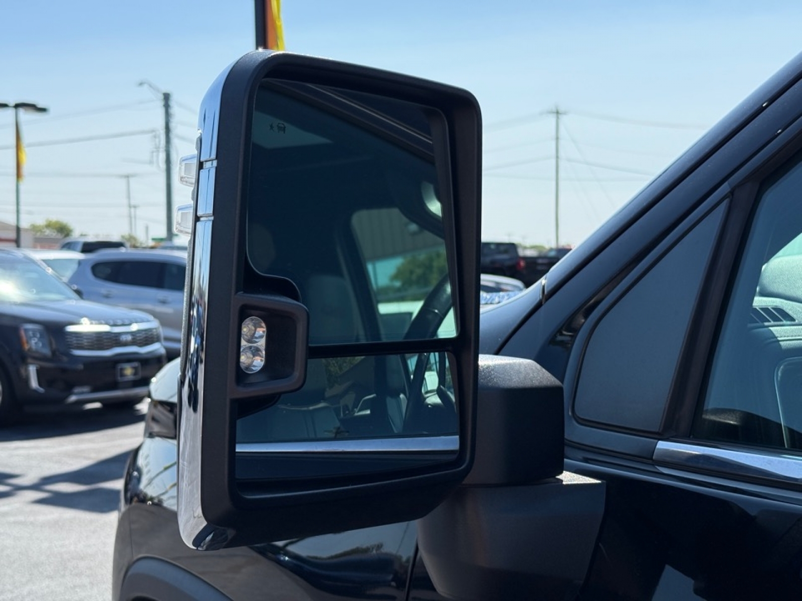 2020 Chevrolet Silverado 2500HD 4WD Crew Cab Standard Bed High Country, 38881, Photo